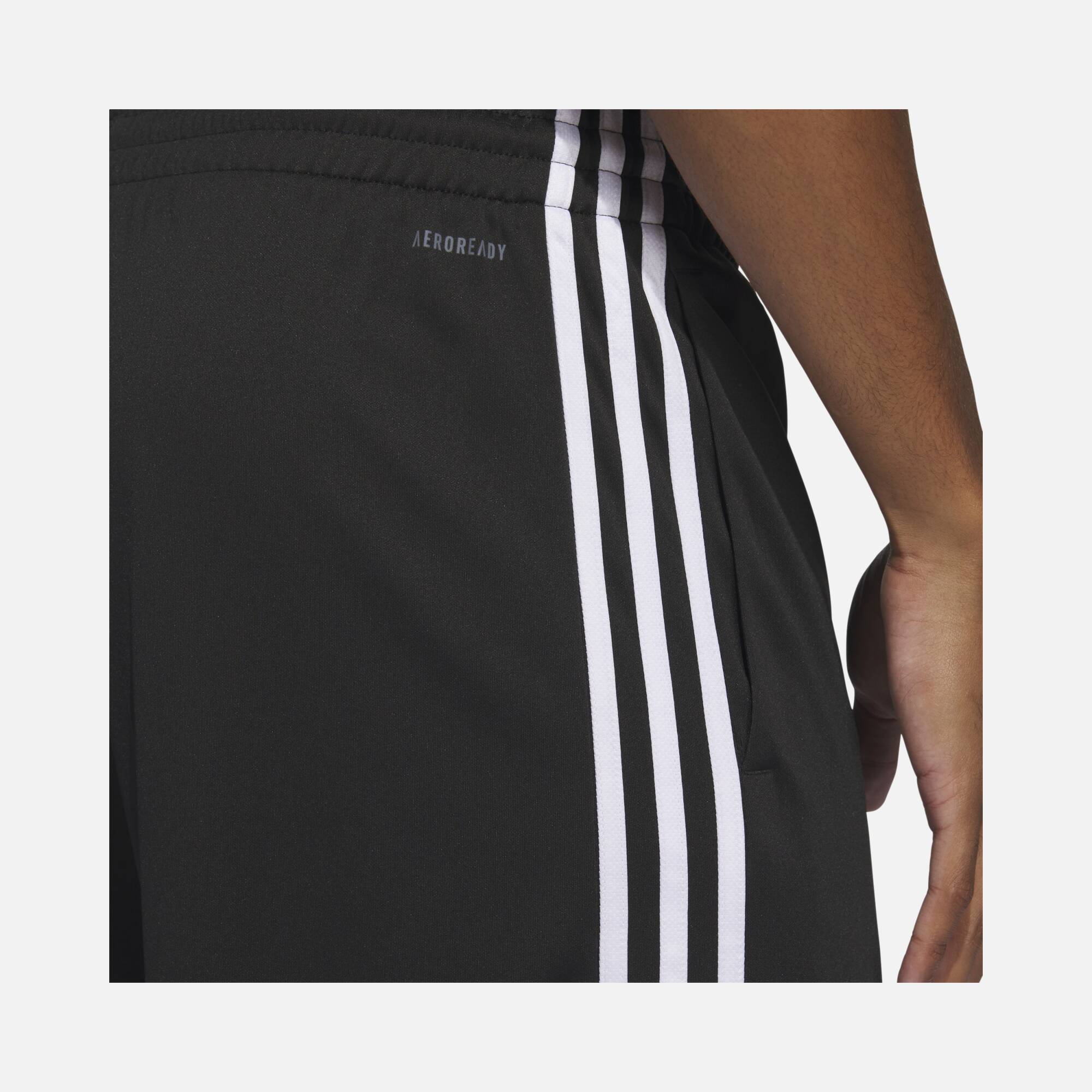adidas Legends 3-Stripes Basketball Erkek Şort