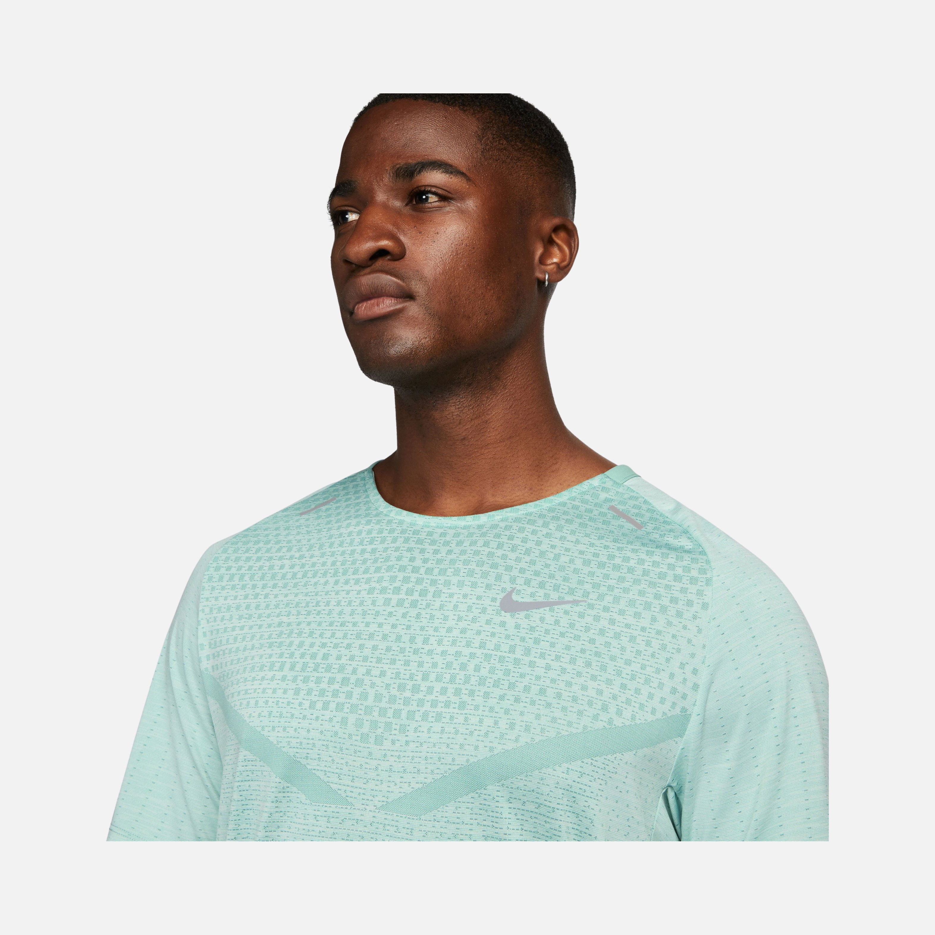 Nike Dri-Fit ADV TechKnit Ultra Running Short-Sleeve Erkek Tişört