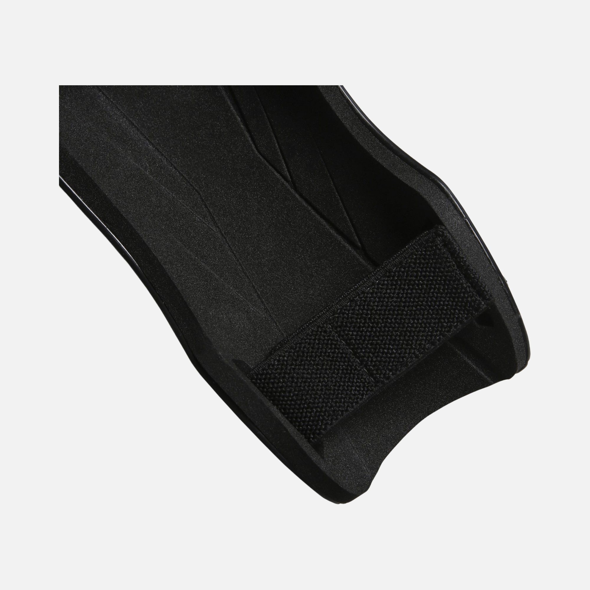 adidas Tiro Shin Velcro Training FW23 Çocuk Tekmelik