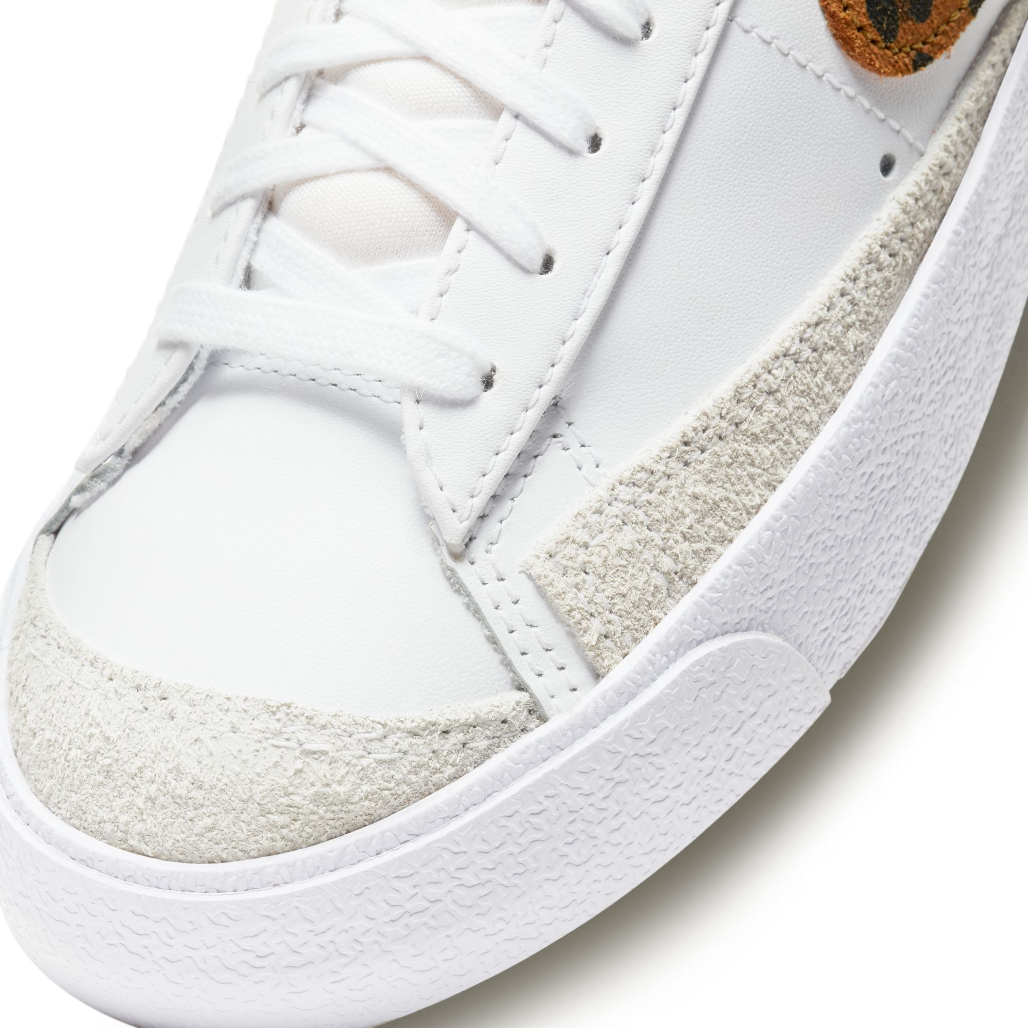 Nike Blazer Mid '77 SE Leopard Kadın Spor Ayakkabı