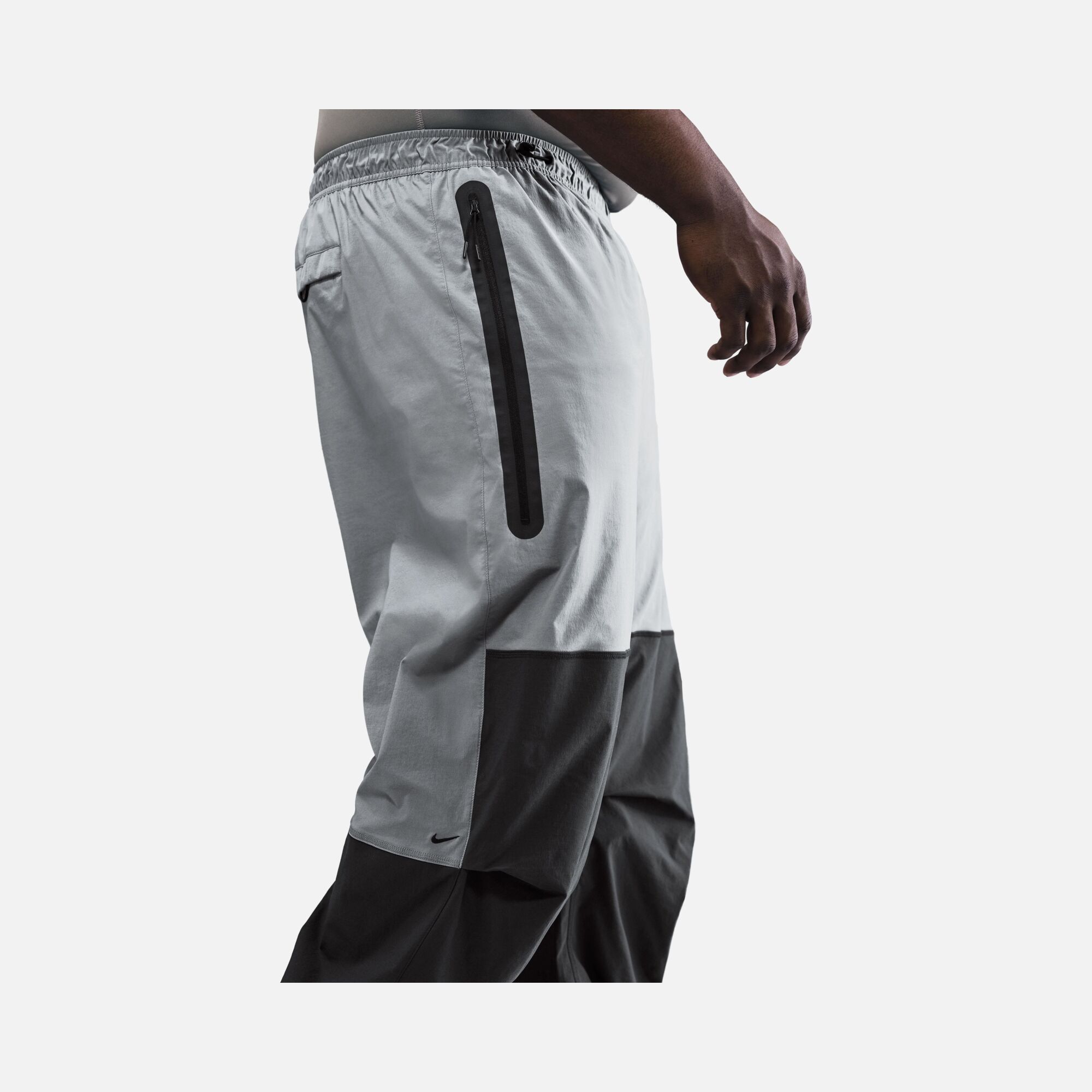 Nike Sportswear Tech Woven Oversized Erkek Eşofman Altı