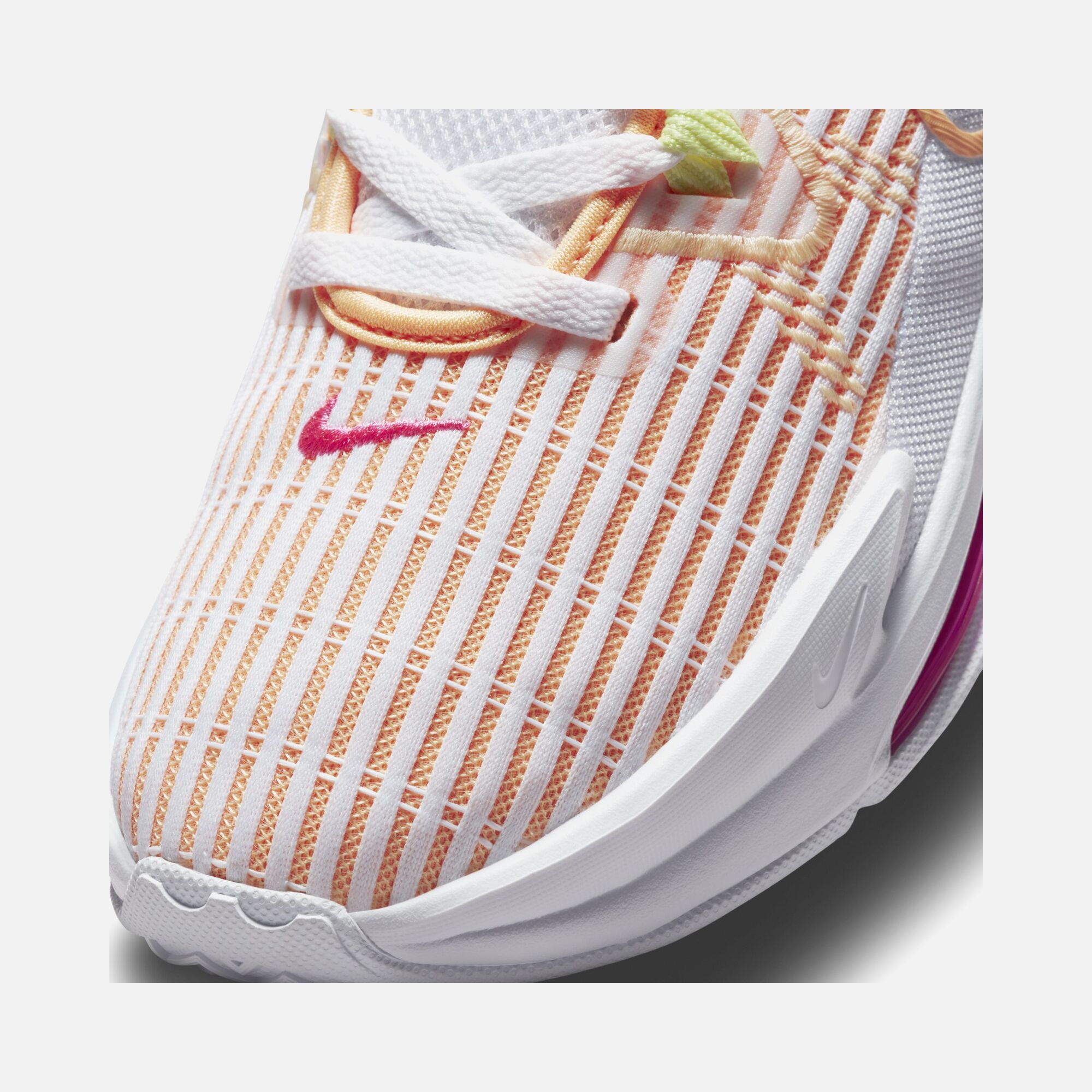 Nike LeBron James Witness VI Erkek Basketbol Ayakkabısı