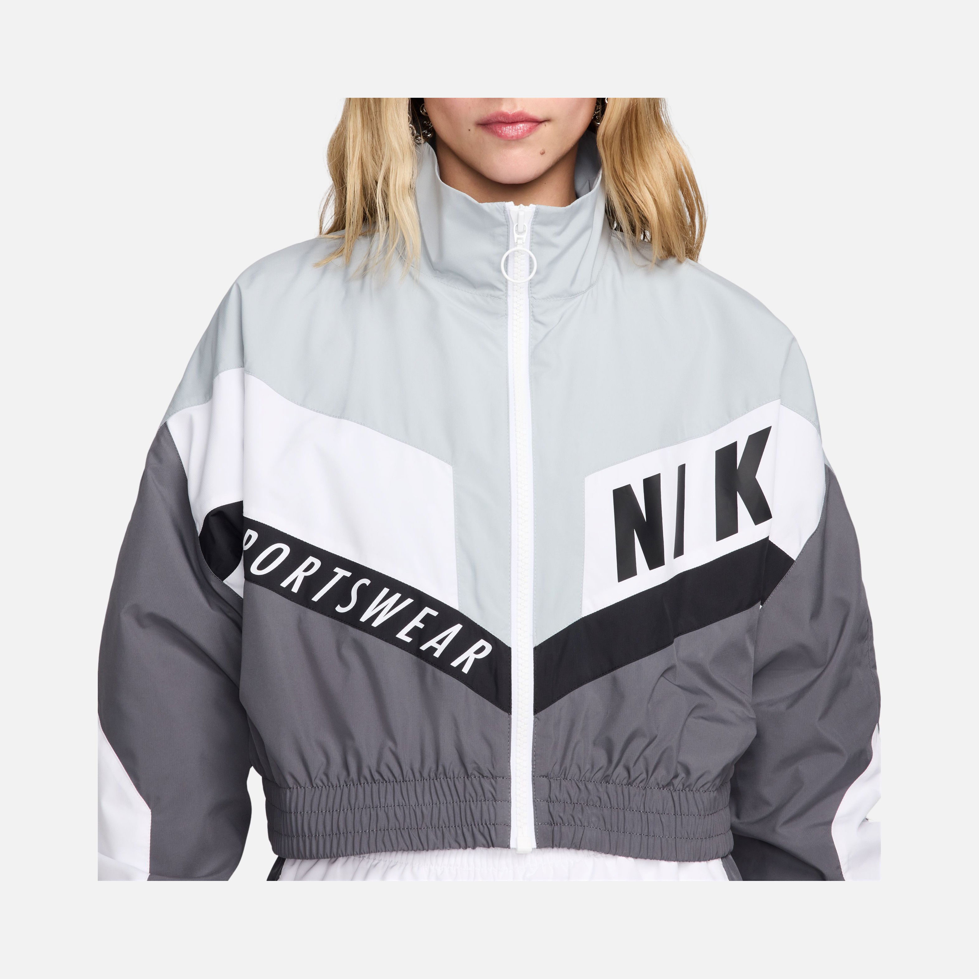 Nike Sportswear Gel Woven Street Crop Lined Full-Zip Kadın Ceket
