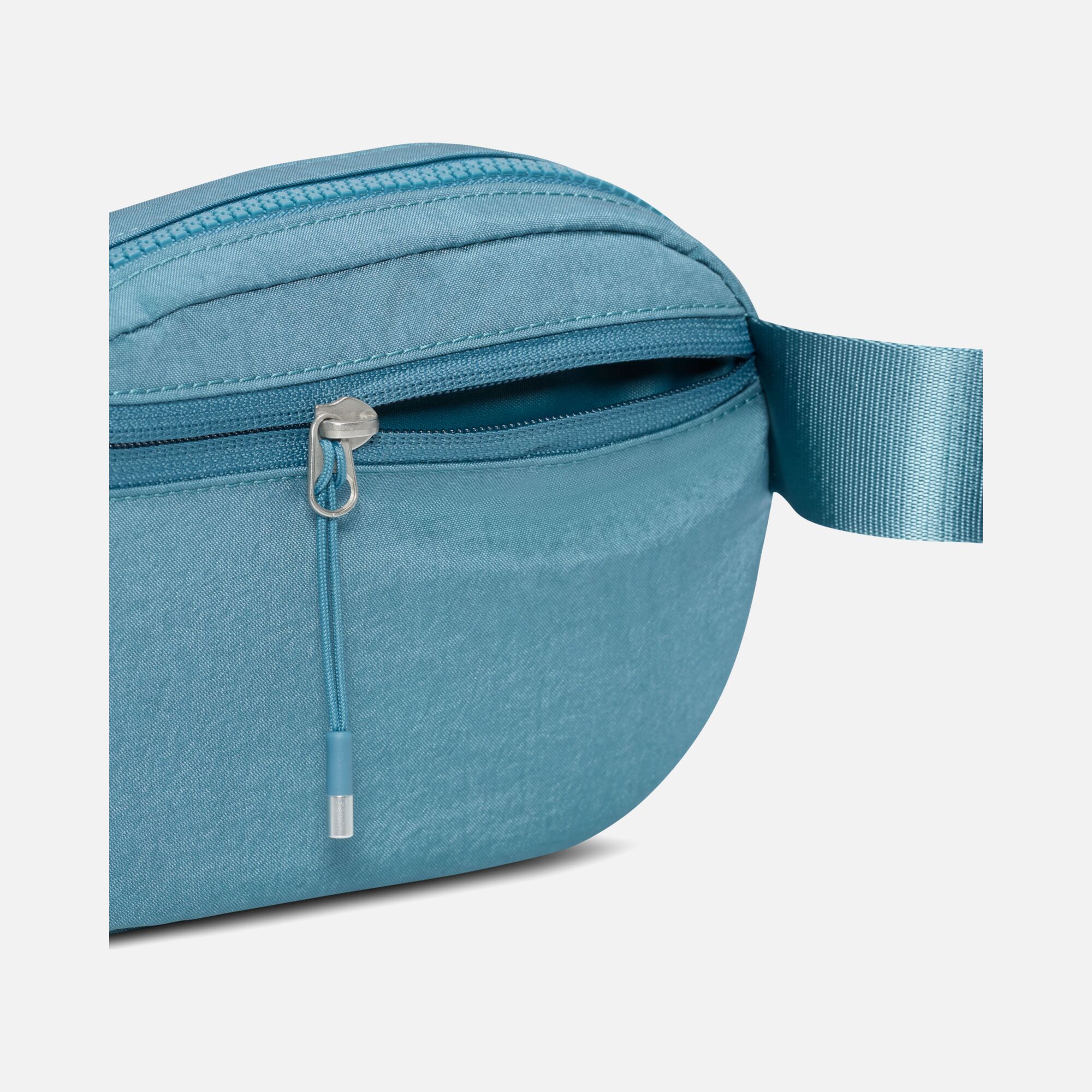 Nike Sportswear Aura (2 L) Kadın Bel Çantası