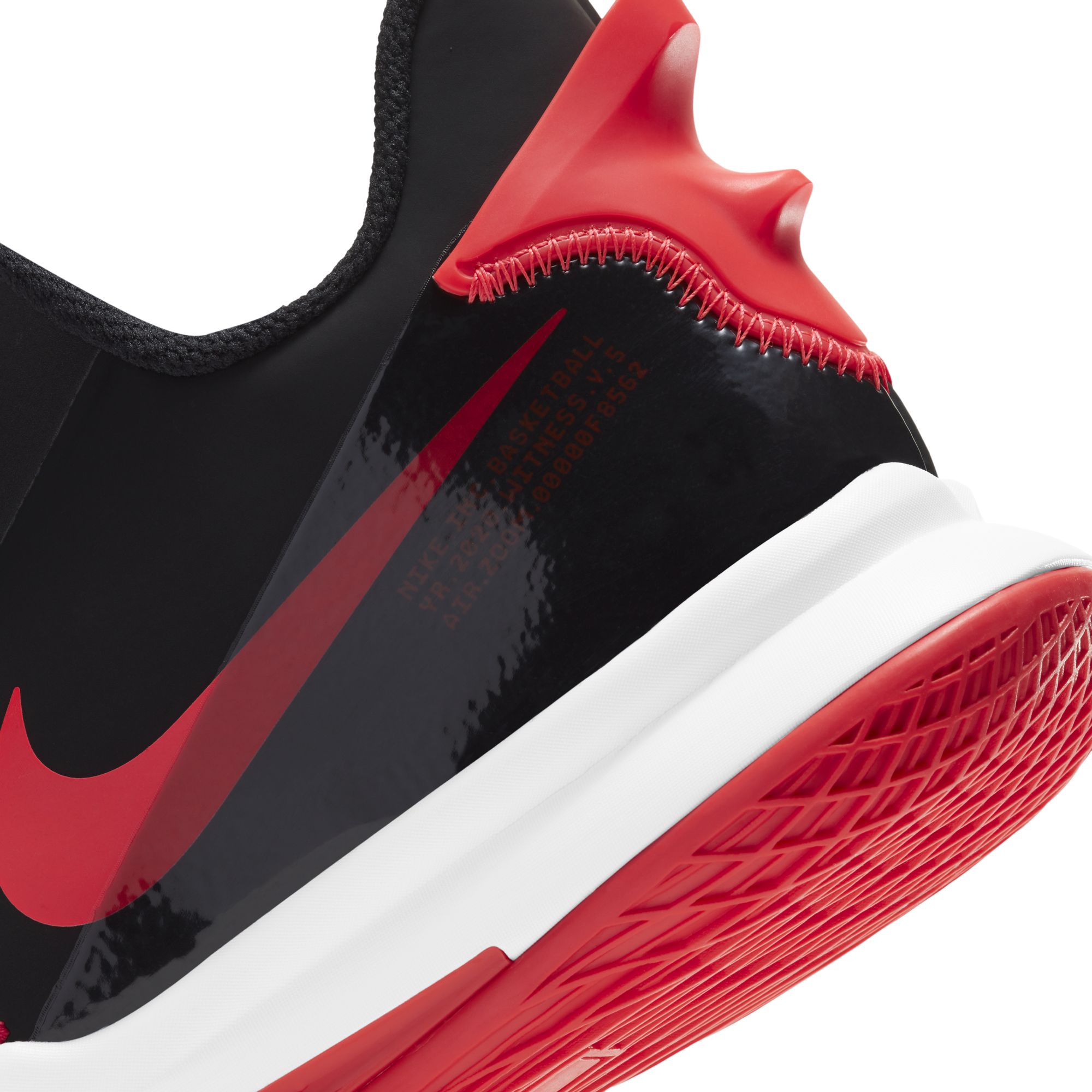 Nike LeBron James Witness V Erkek Basketbol Ayakkabısı