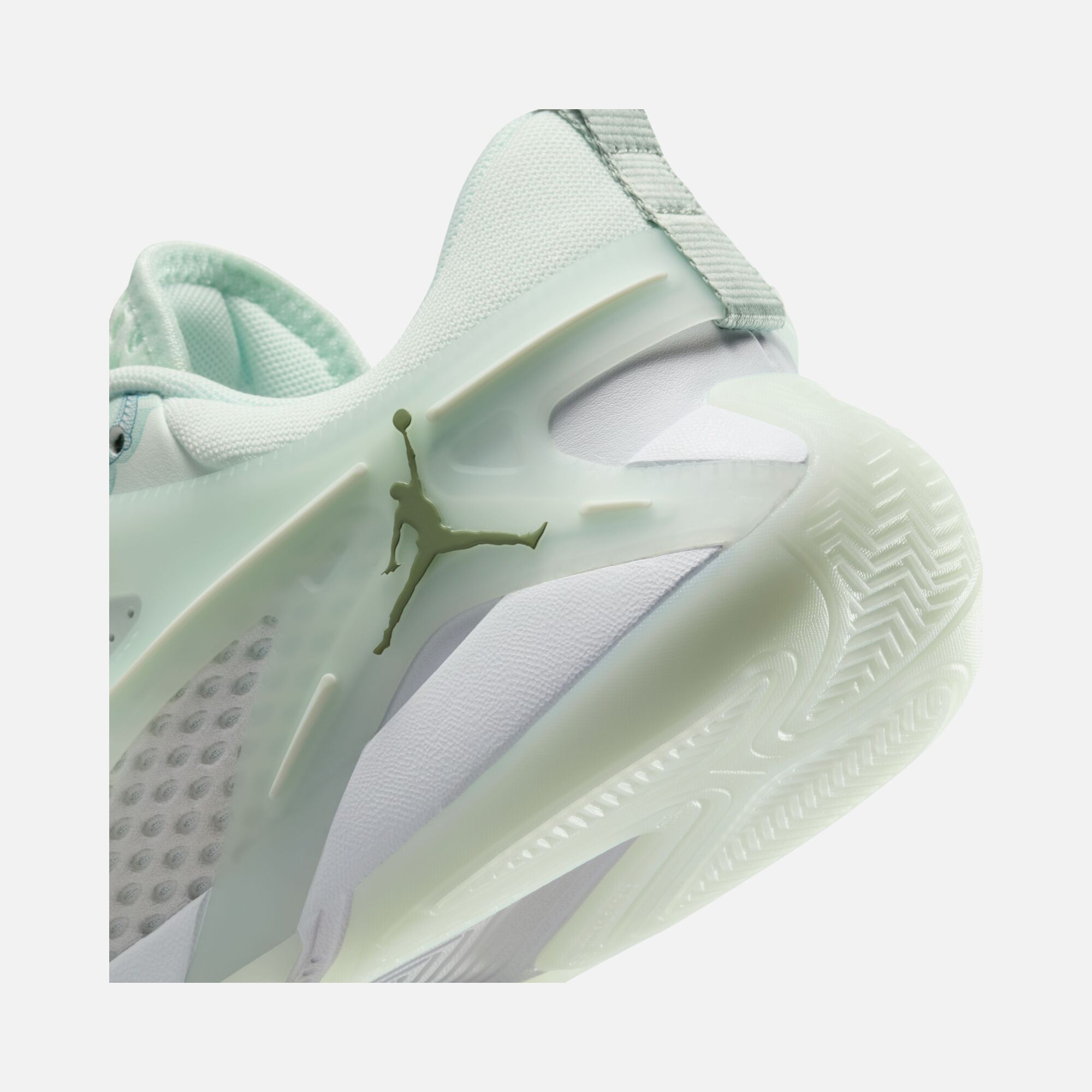 Nike Michael Jordan Heir Series "Abundance" Kadın Basketbol Ayakkabısı