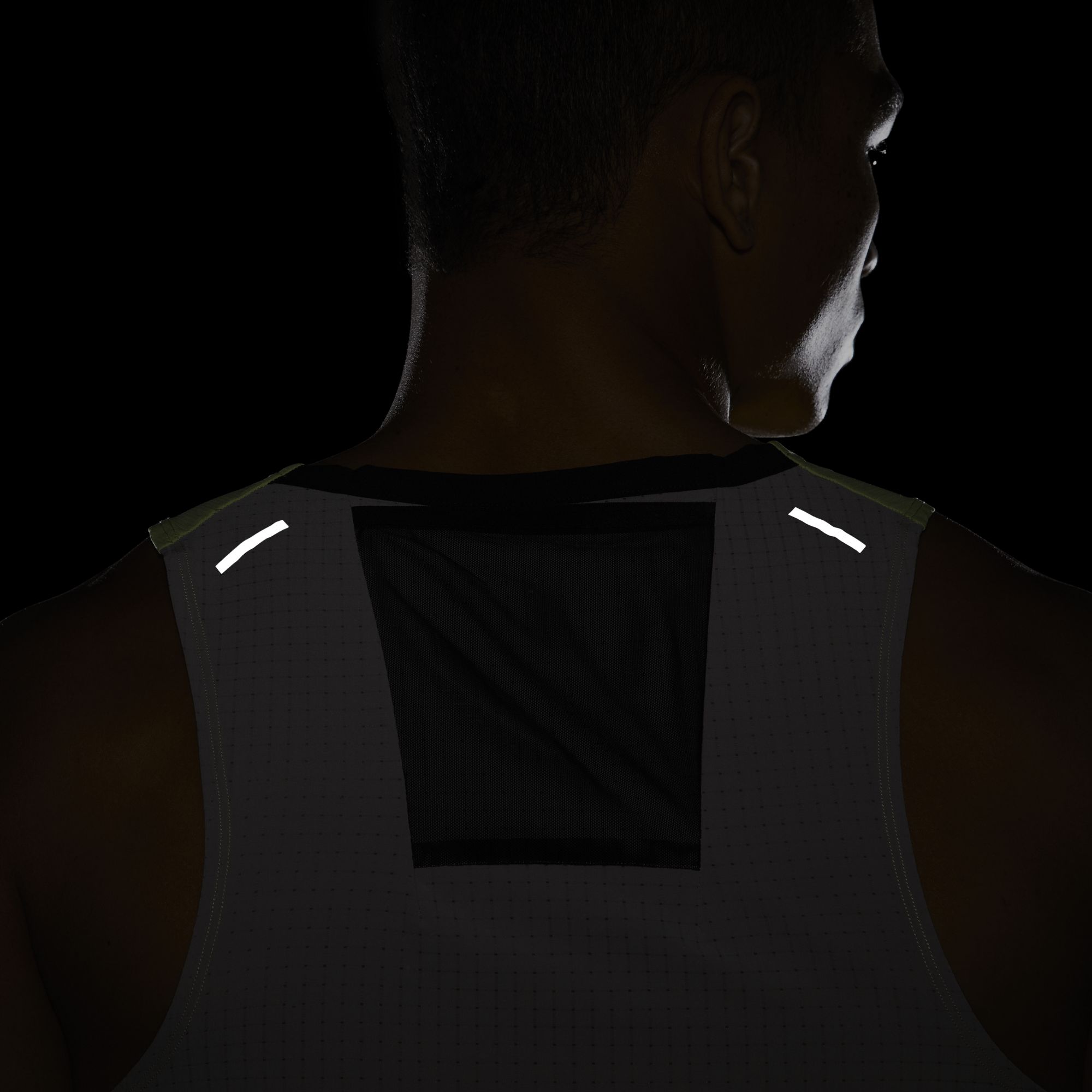 Nike Dri-Fit Rise 365 Running Tank Erkek Atlet