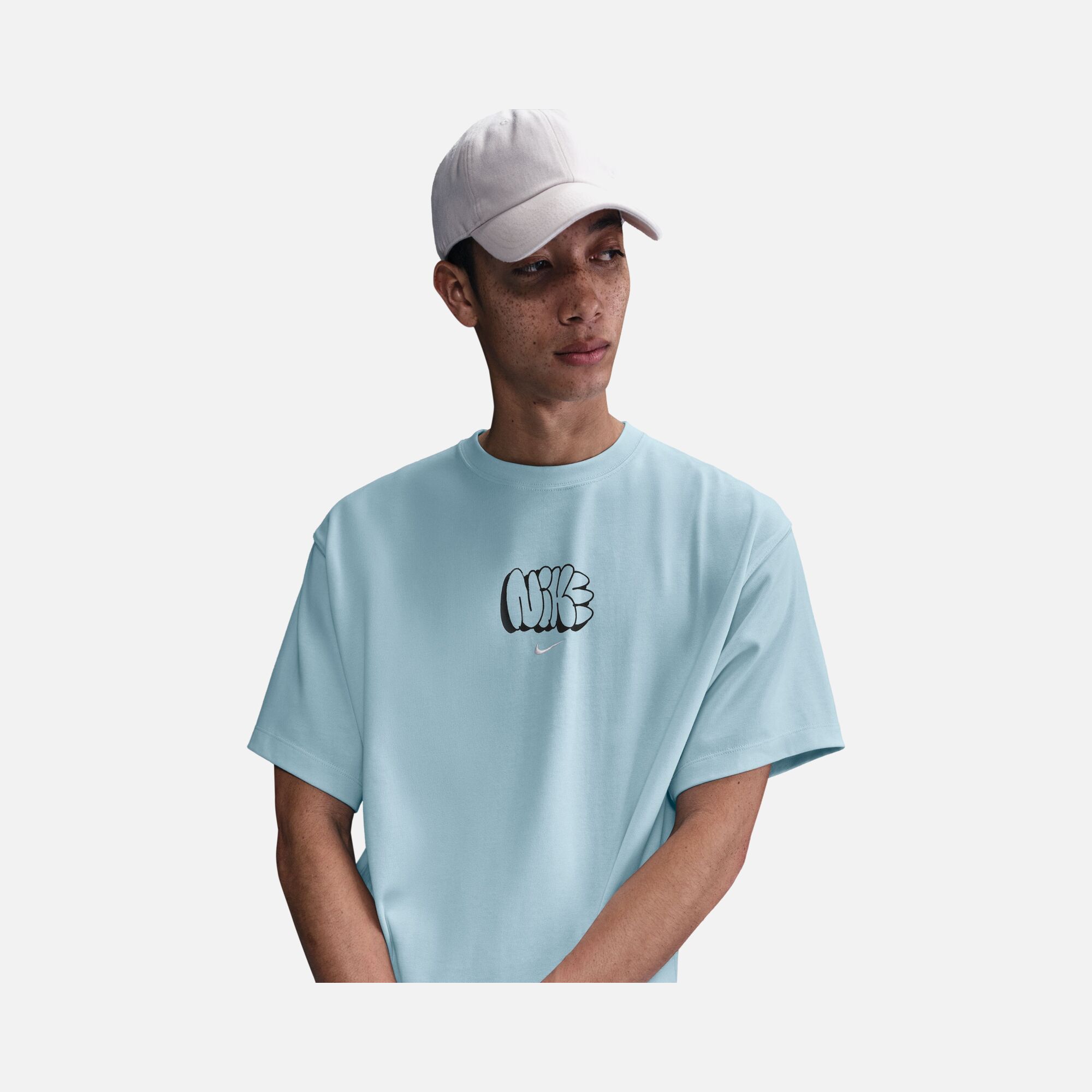 Nike Sportswear Solo Swoosh Graphics Short-Sleeve Erkek Tişört