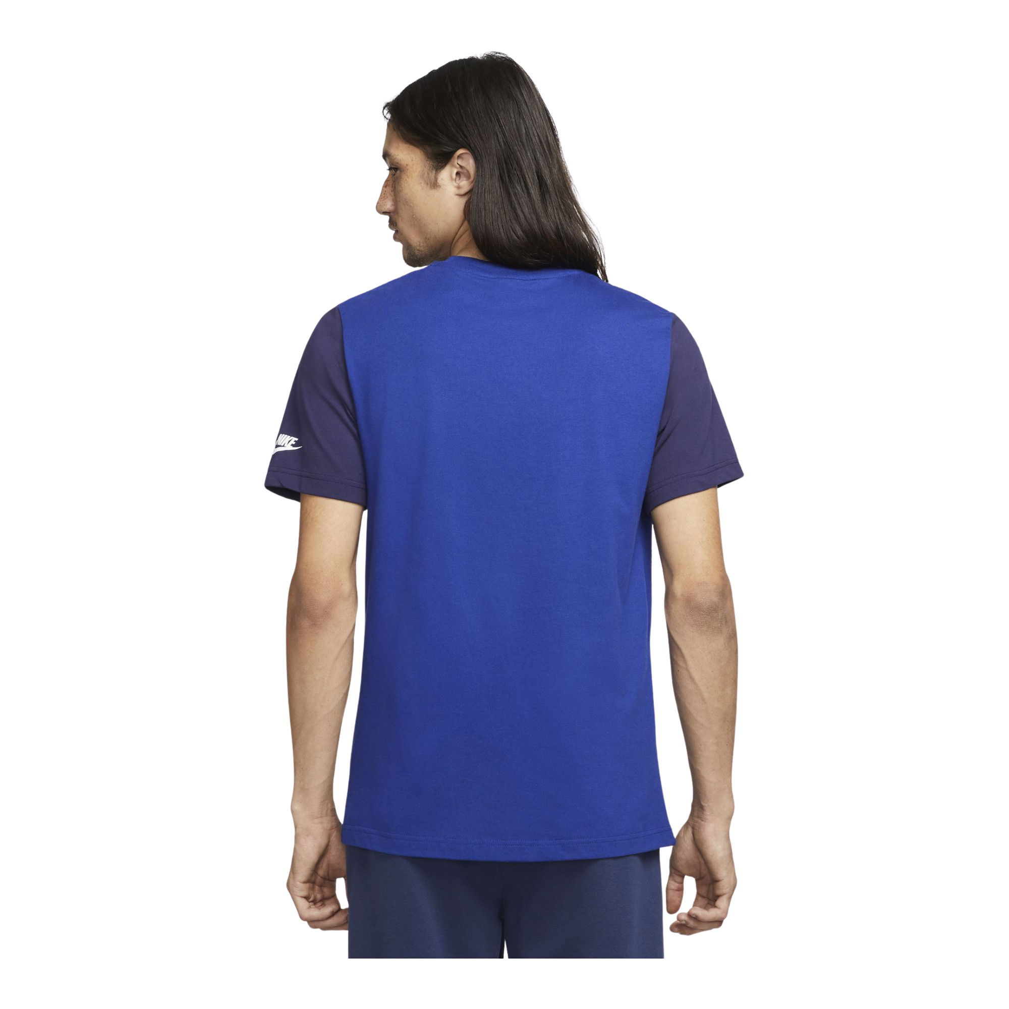 Nike Sportswear Repeat Graphic Short-Sleeve Erkek Tişört