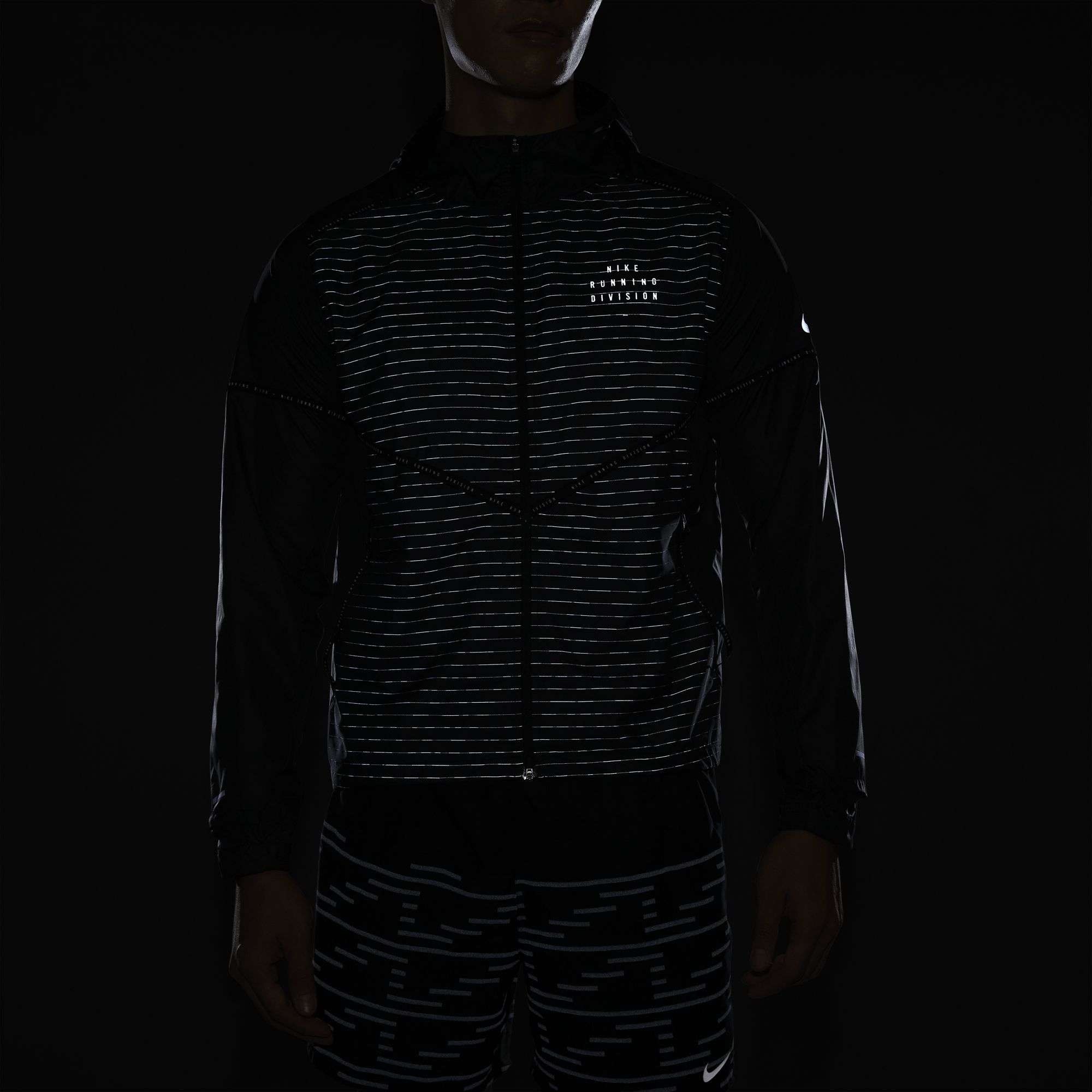 Nike Storm-Fit Run Division Flash Running Full-Zip Hoodie FW21 Erkek Ceket