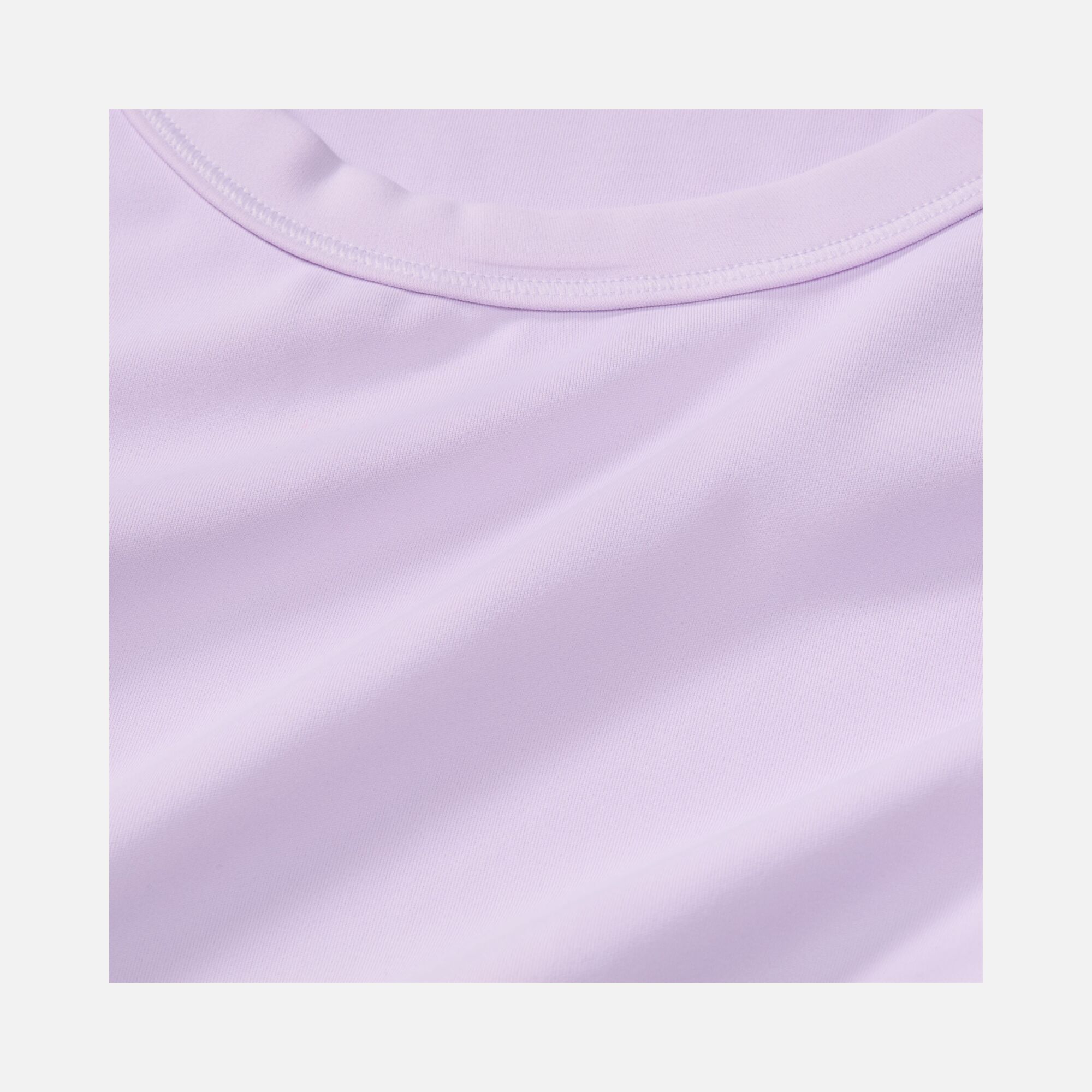 Nike One Fitted Dri-Fit Cropped Training Short-Sleeve Kadın Tişört