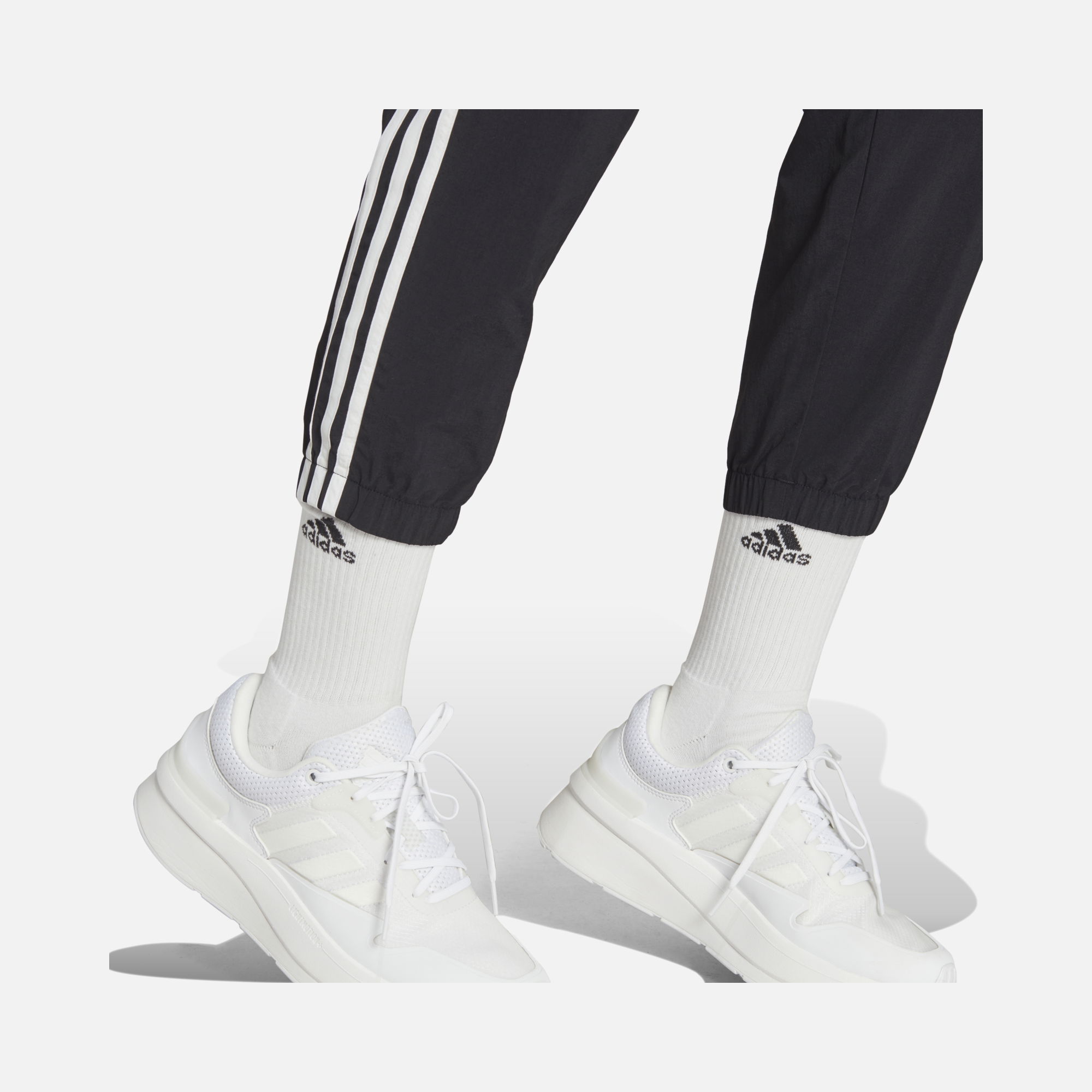 adidas Essentials 3-Stripes Woven 7/8 Kadın Eşofman Altı