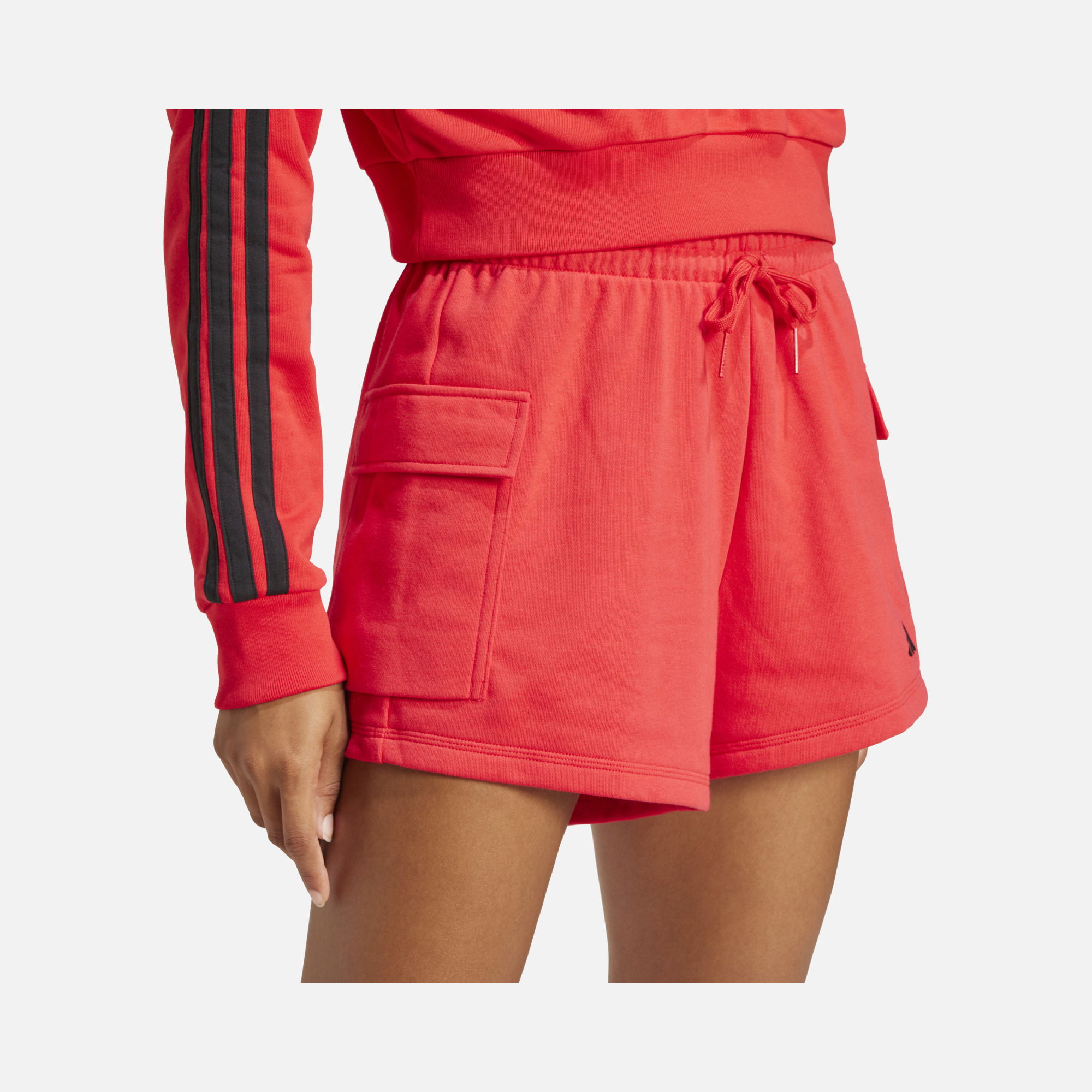 adidas Sportswear Essentials Small Logo French Terry Cargo High Waist Loose Cut Kadın Şort