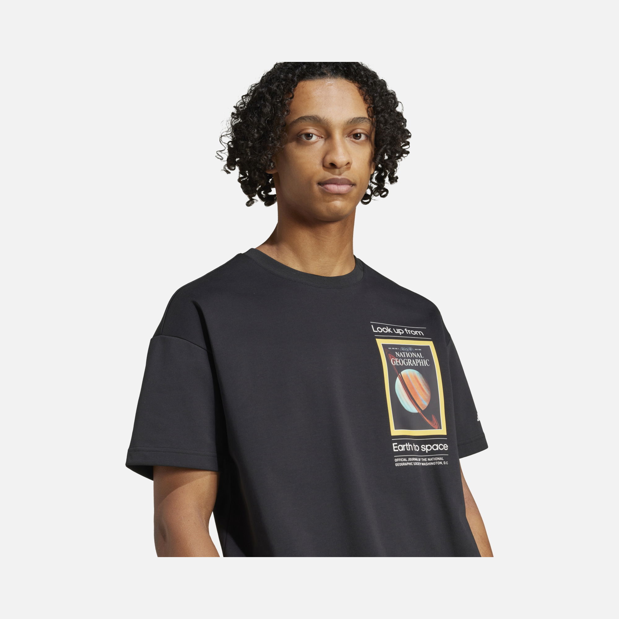 adidas Terrex Look Up From Earth ''National Geographic'' Hiking Short-Sleeve Erkek Tişört