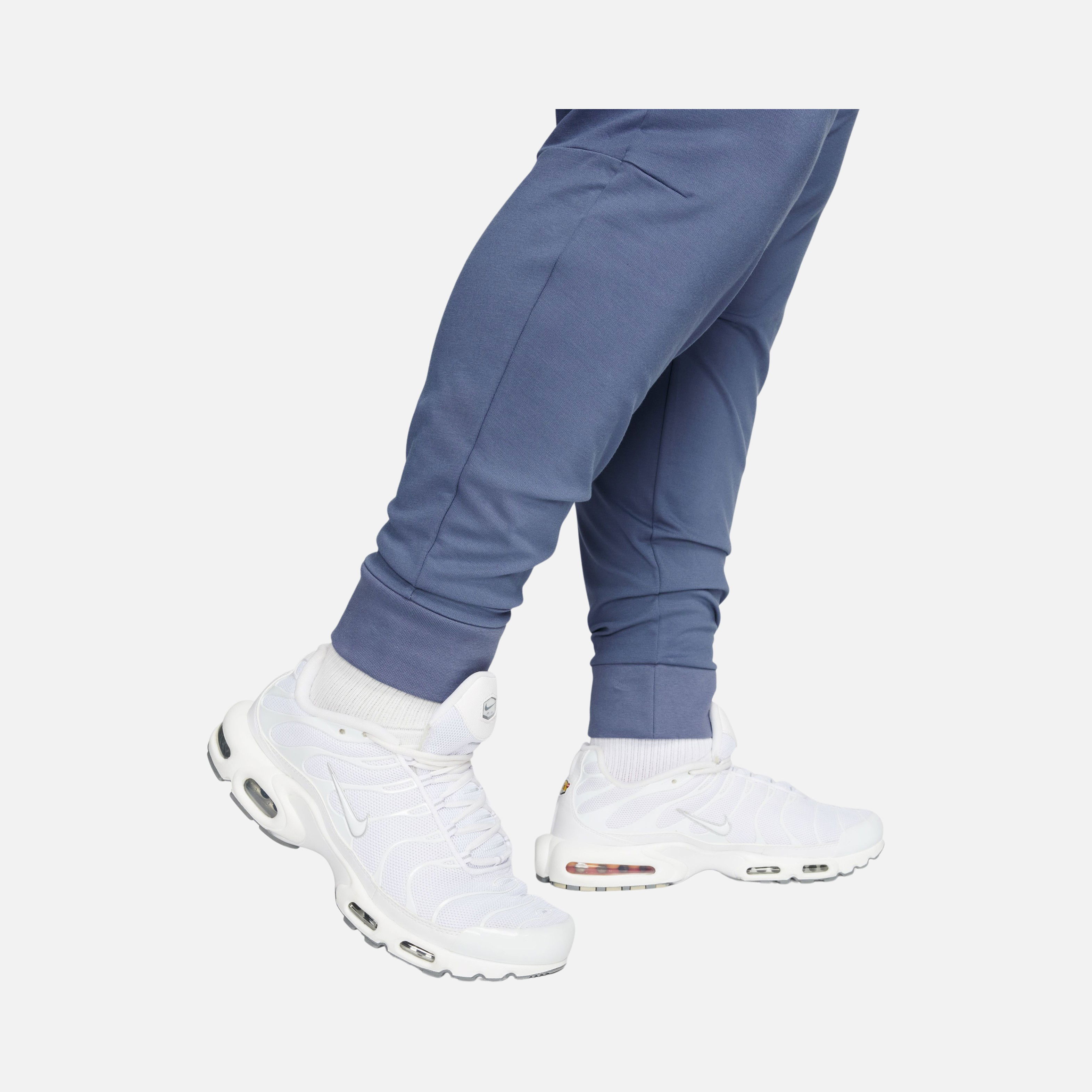 Nike Sportswear Tech Fleece Lightweight Slim-Fit Erkek Eşofman Altı