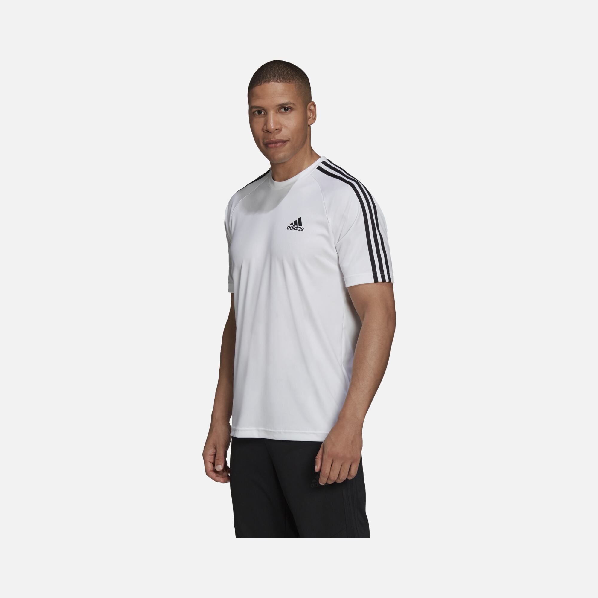 adidas AEROREADY Sereno 3-Stripes Sportswear&Gym Short-Sleeve Erkek Tişört