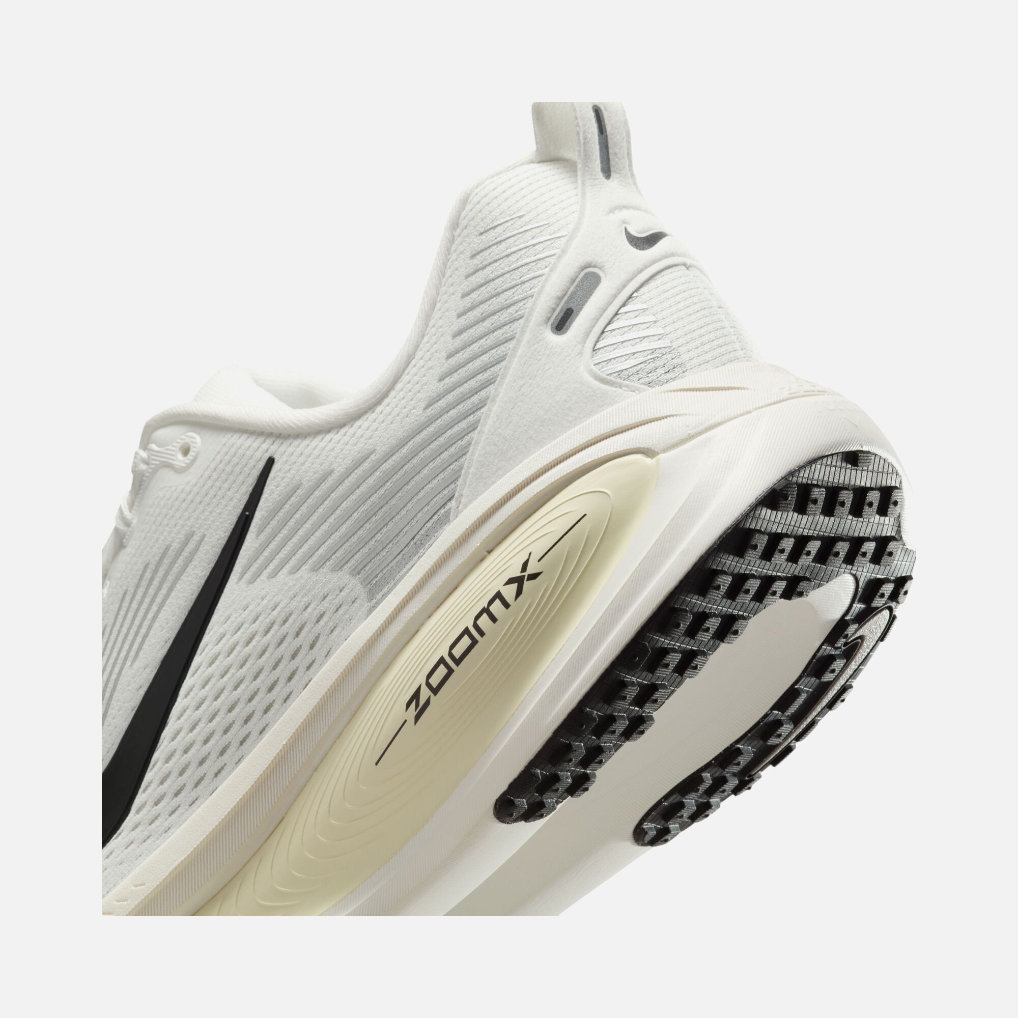 Nike Vomero 18 ZoomX Road Running Erkek Spor Ayakkabı