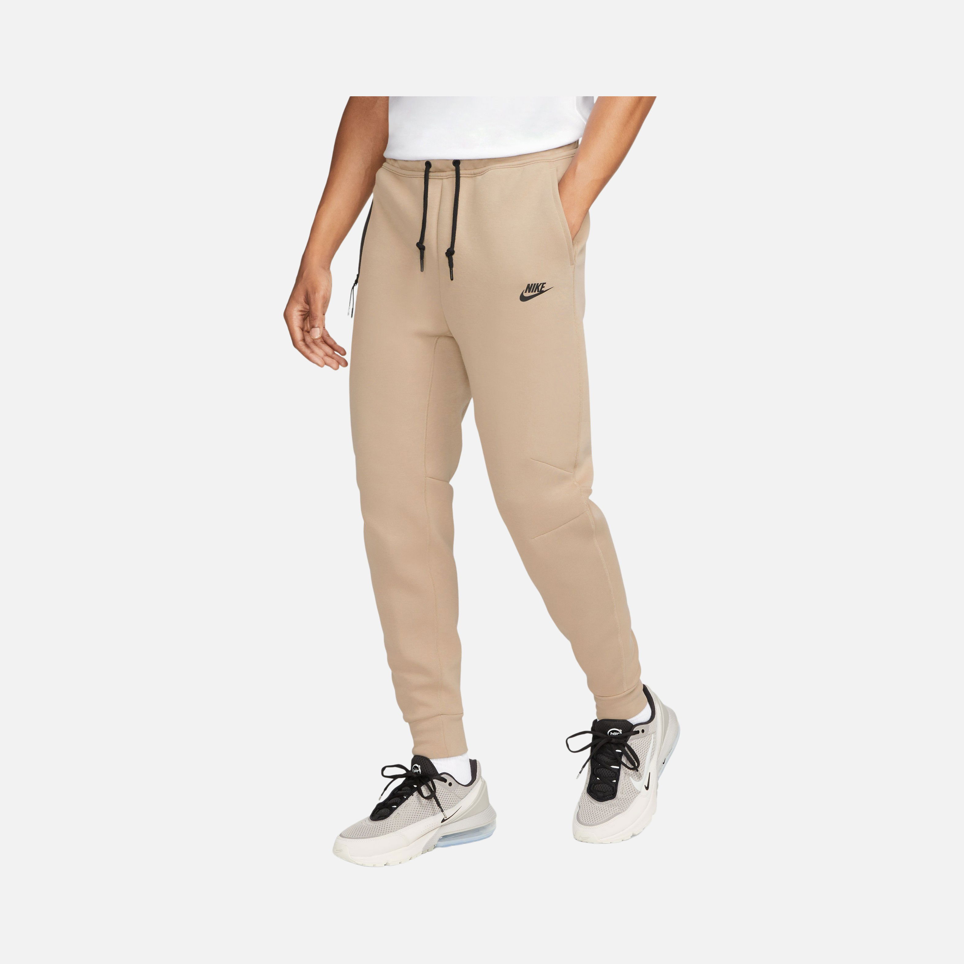 Nike Sportswear Tech Fleece SS24 Erkek Eşofman Altı