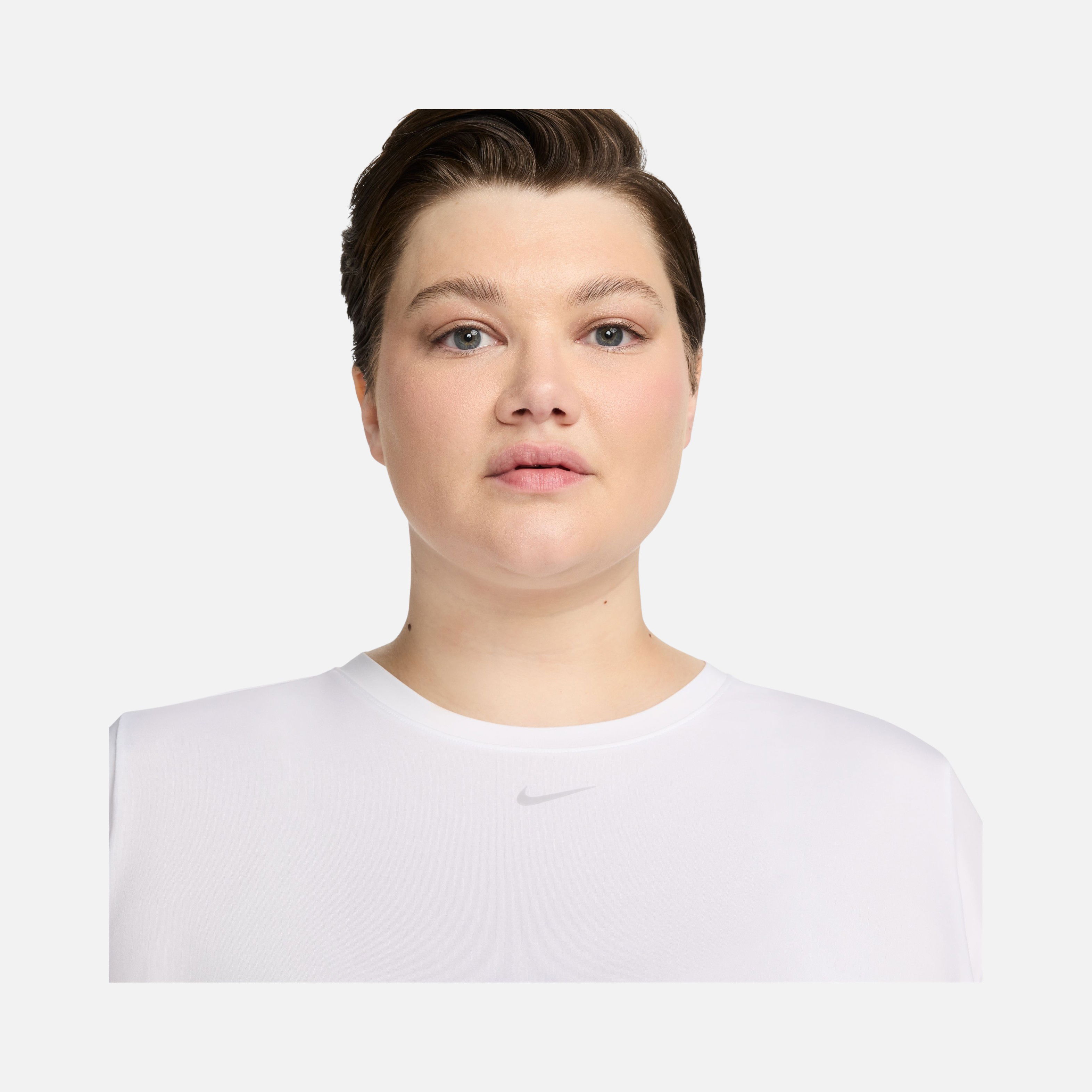 Nike One Classic Dri-Fit Short-Sleeve Training (Plus Size) Kadın Tişört