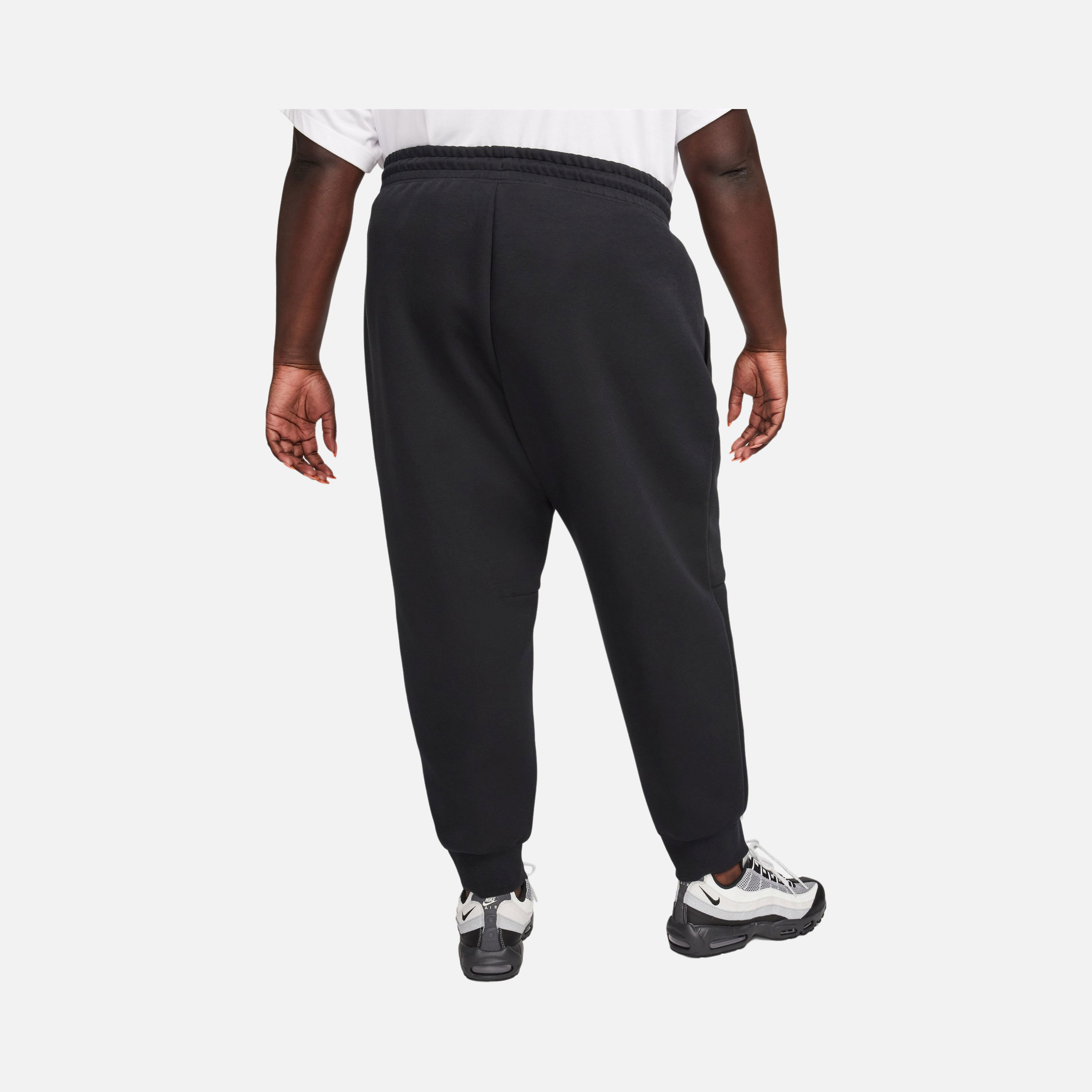 Nike Sportswear Tech Fleece Mid-Rise (Plus Size) Kadın Eşofman Altı