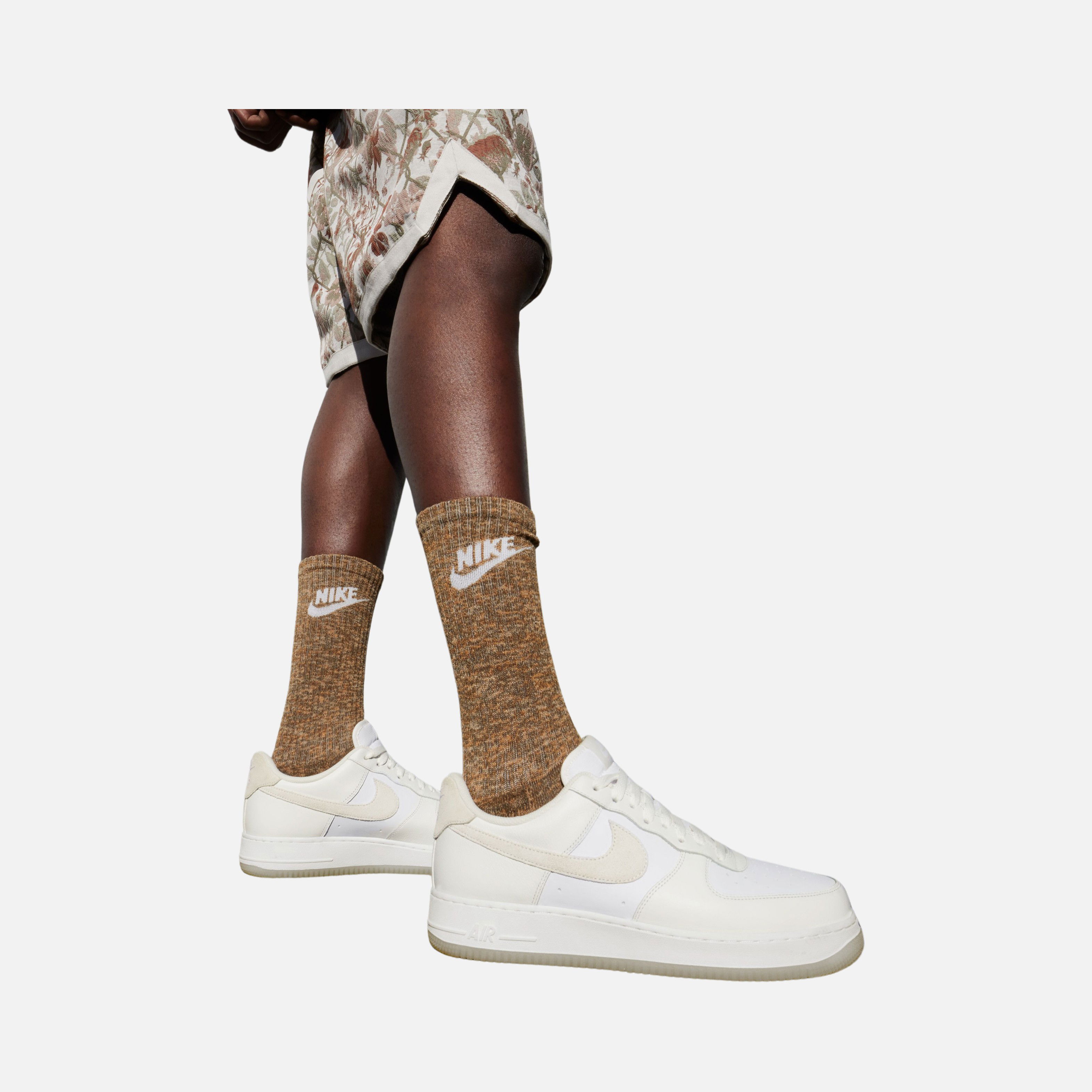 Nike Air Force 1 '07 LV8 SU24 Erkek Spor Ayakkabı