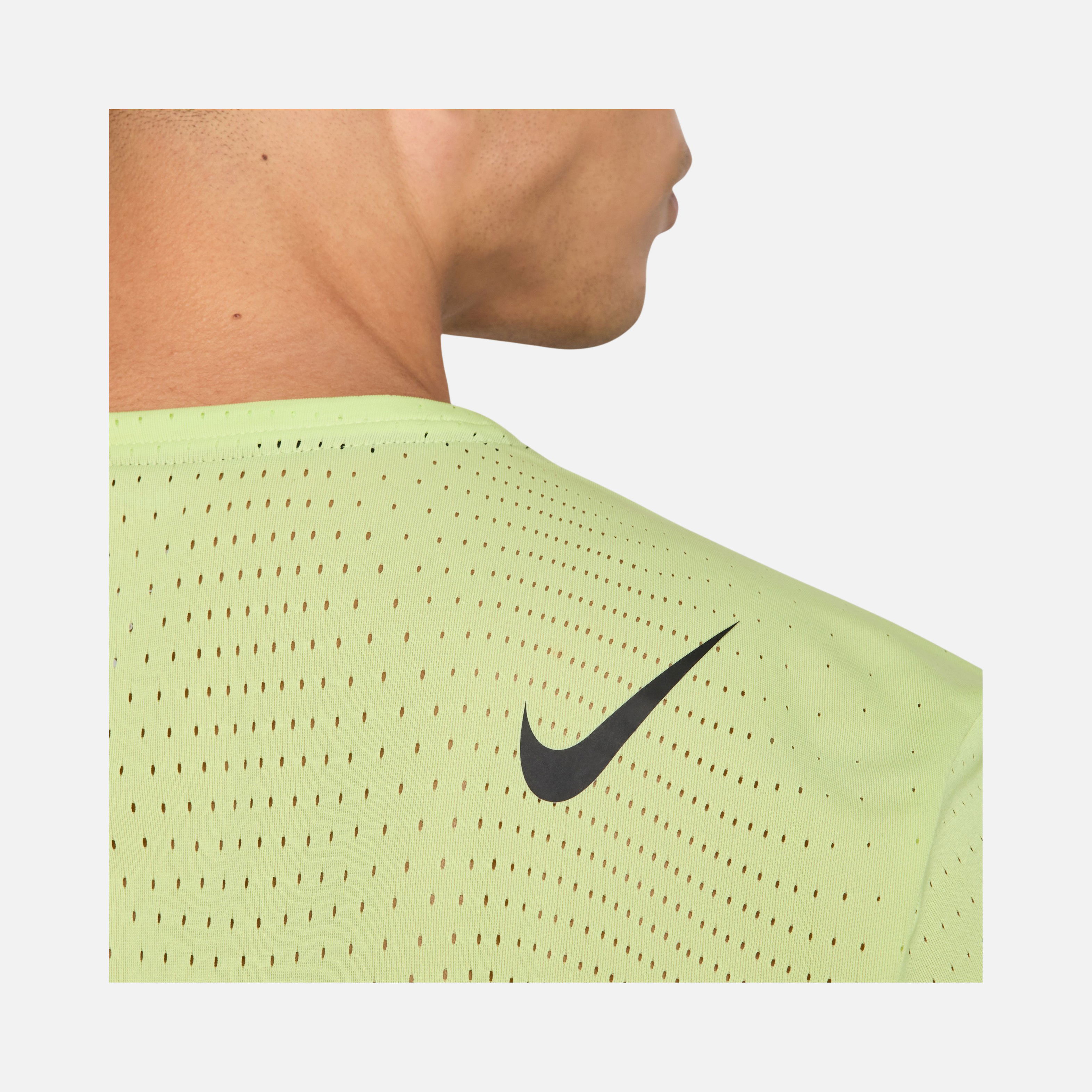 Nike Dri-Fit ADV AeroSwift Running Short-Sleeve Erkek Tişört
