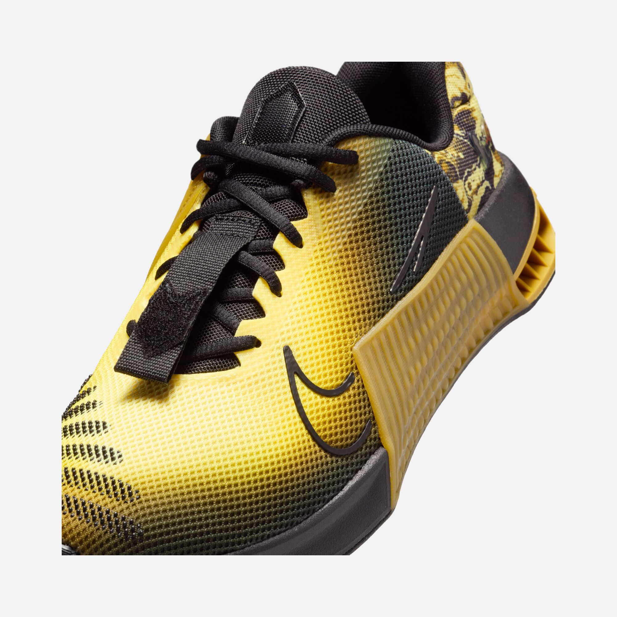 Nike Metcon 9 AMP Hyperlift Training Erkek Spor Ayakkabı