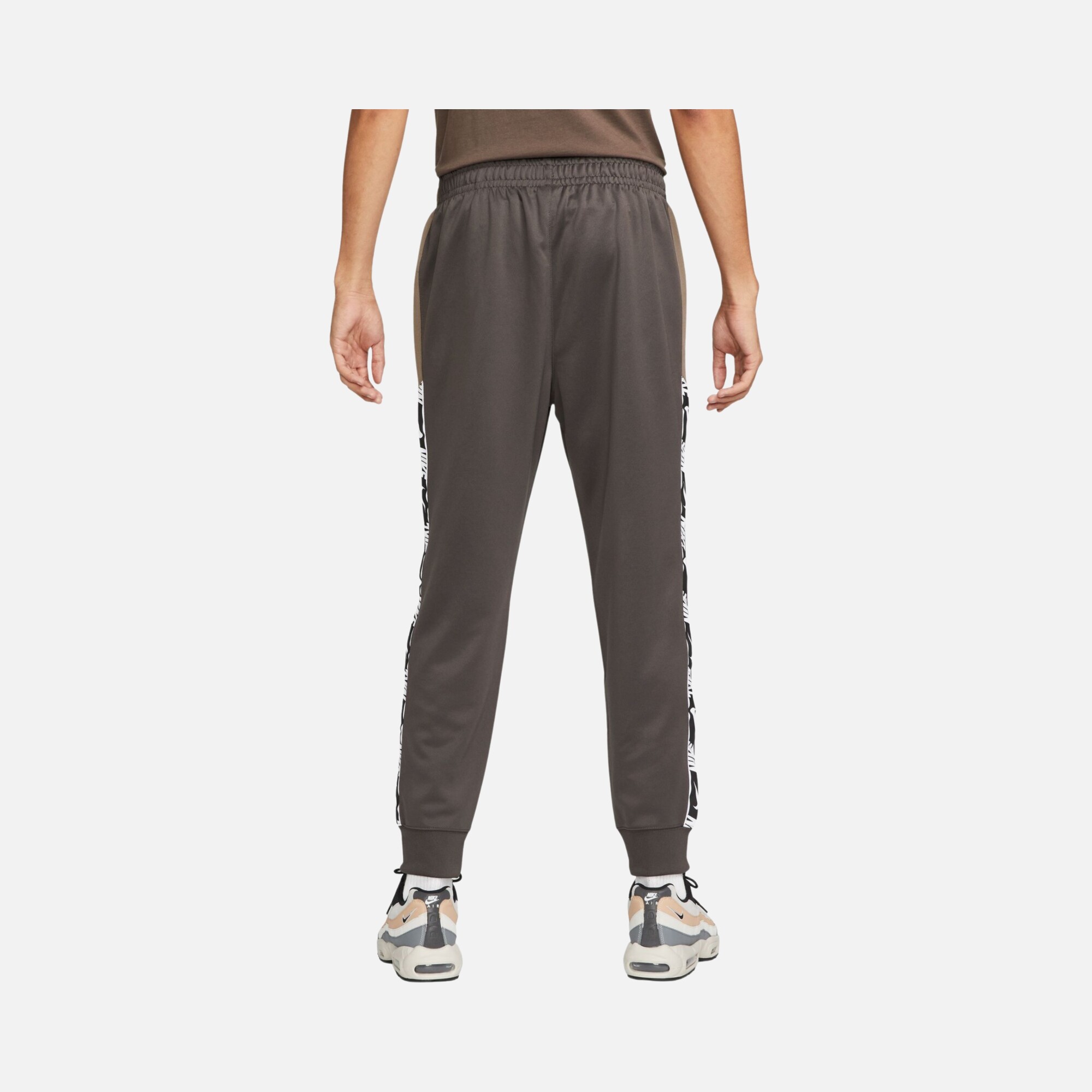 Nike Sportswear Repeat Graphic Erkek Eşofman Altı