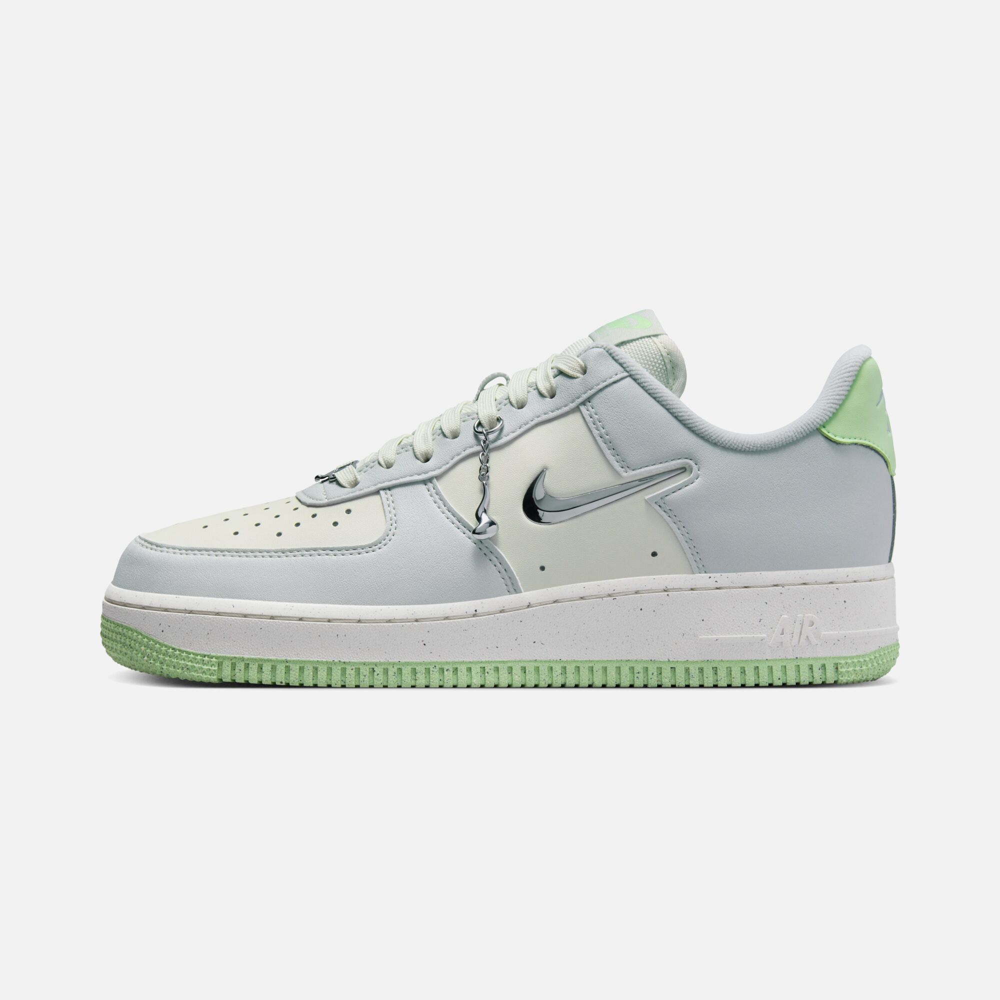 Nike Air Force 1 '07 Next Nature SE ''Chrome Accents on Laces'' Kadın Spor Ayakkabı
