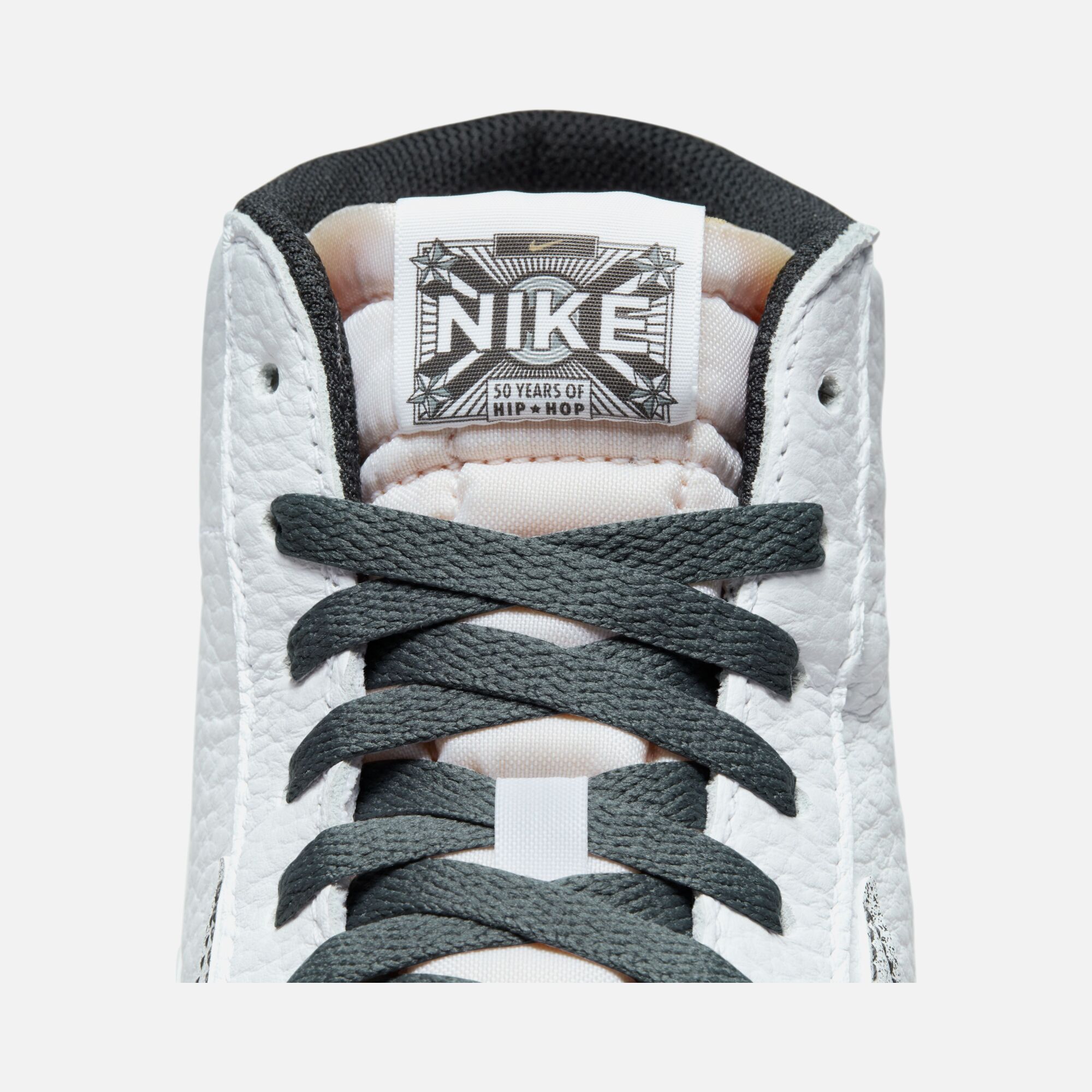 Nike Blazer Mid '77 EMB ''Jumbo Shine Swoosh'' Erkek Spor Ayakkabı