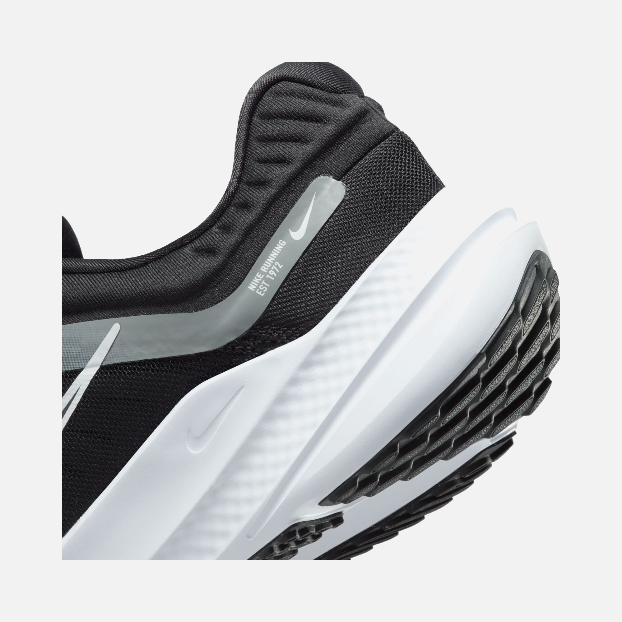 Nike Quest 5 Road Running Erkek Spor Ayakkabı