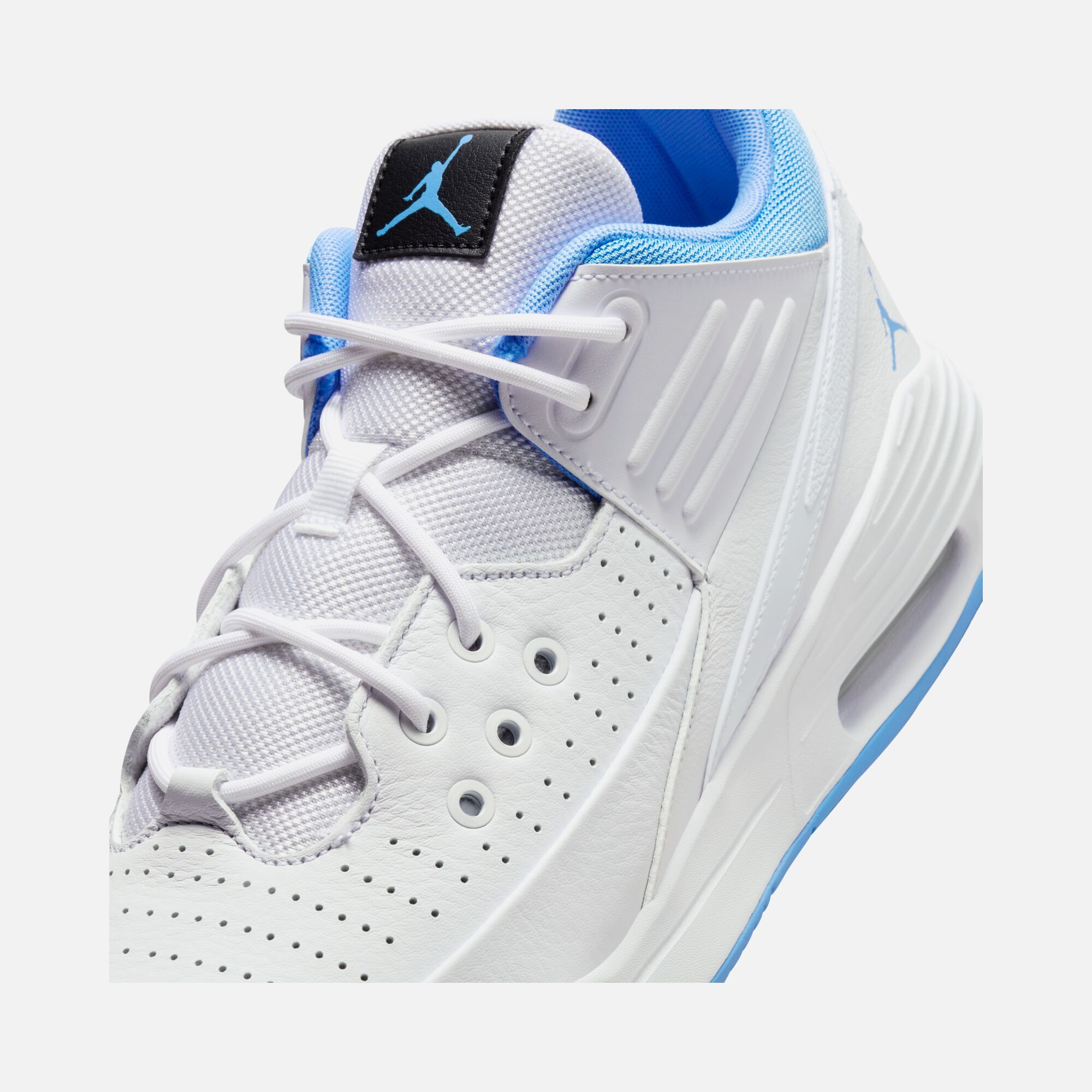 Nike Jordan Max Aura 5 Erkek Spor Ayakkabı