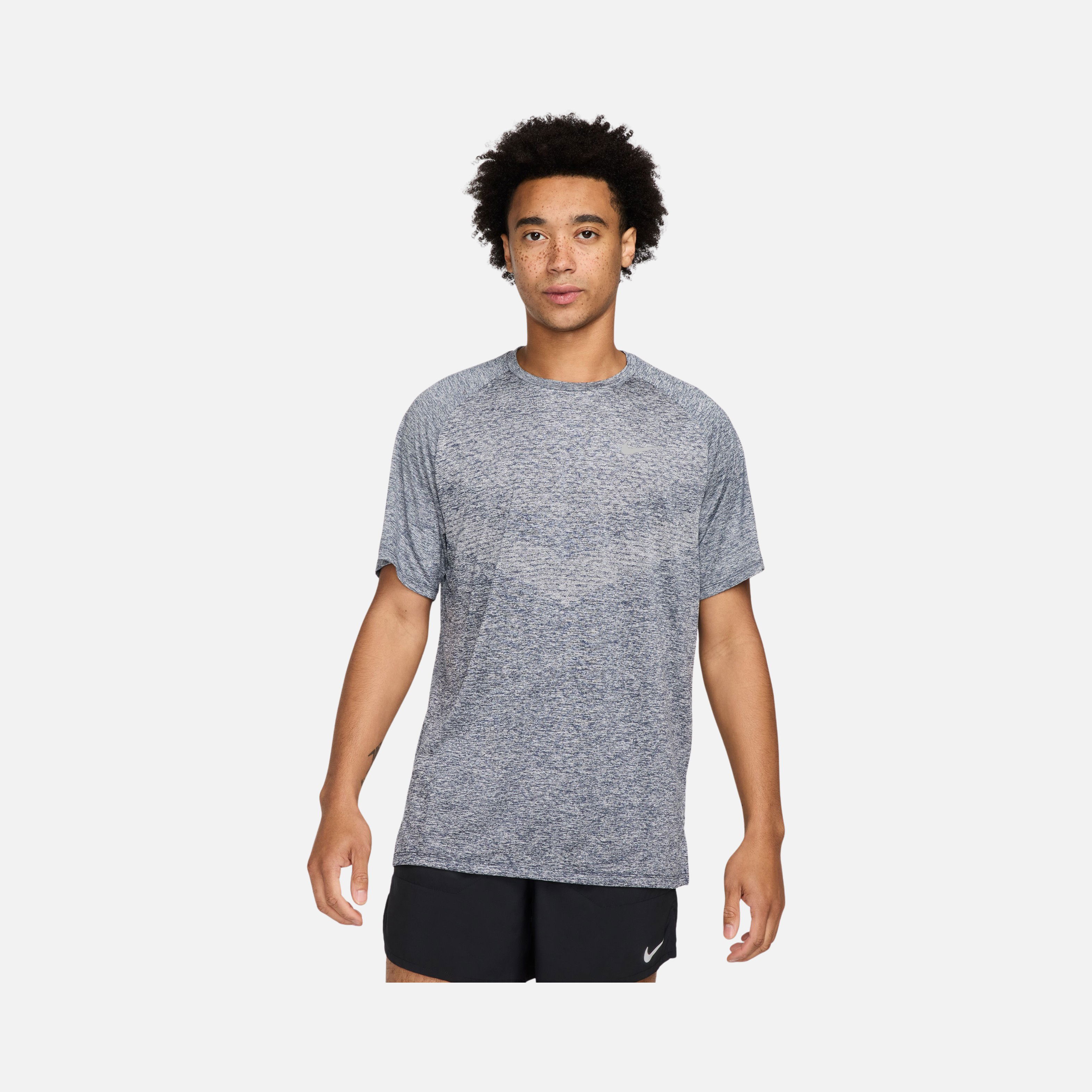 Nike Dri-Fit ADV Stride Running Short-Sleeve Erkek Tişört