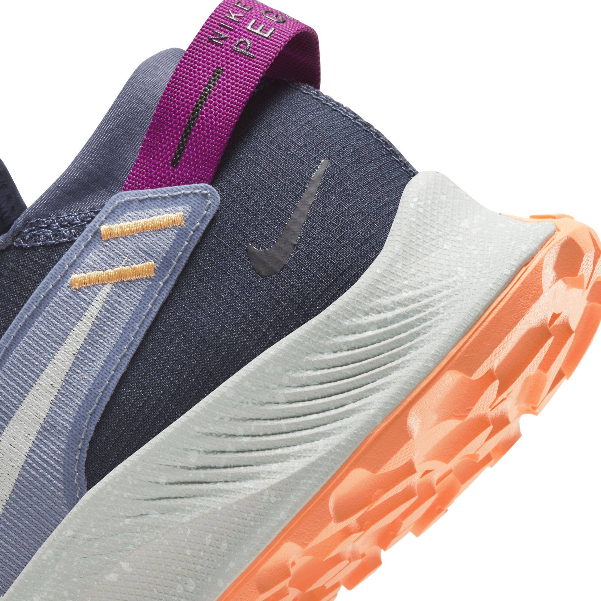 Nike Pegasus Trail 2 Running Kadın Spor Ayakkabı