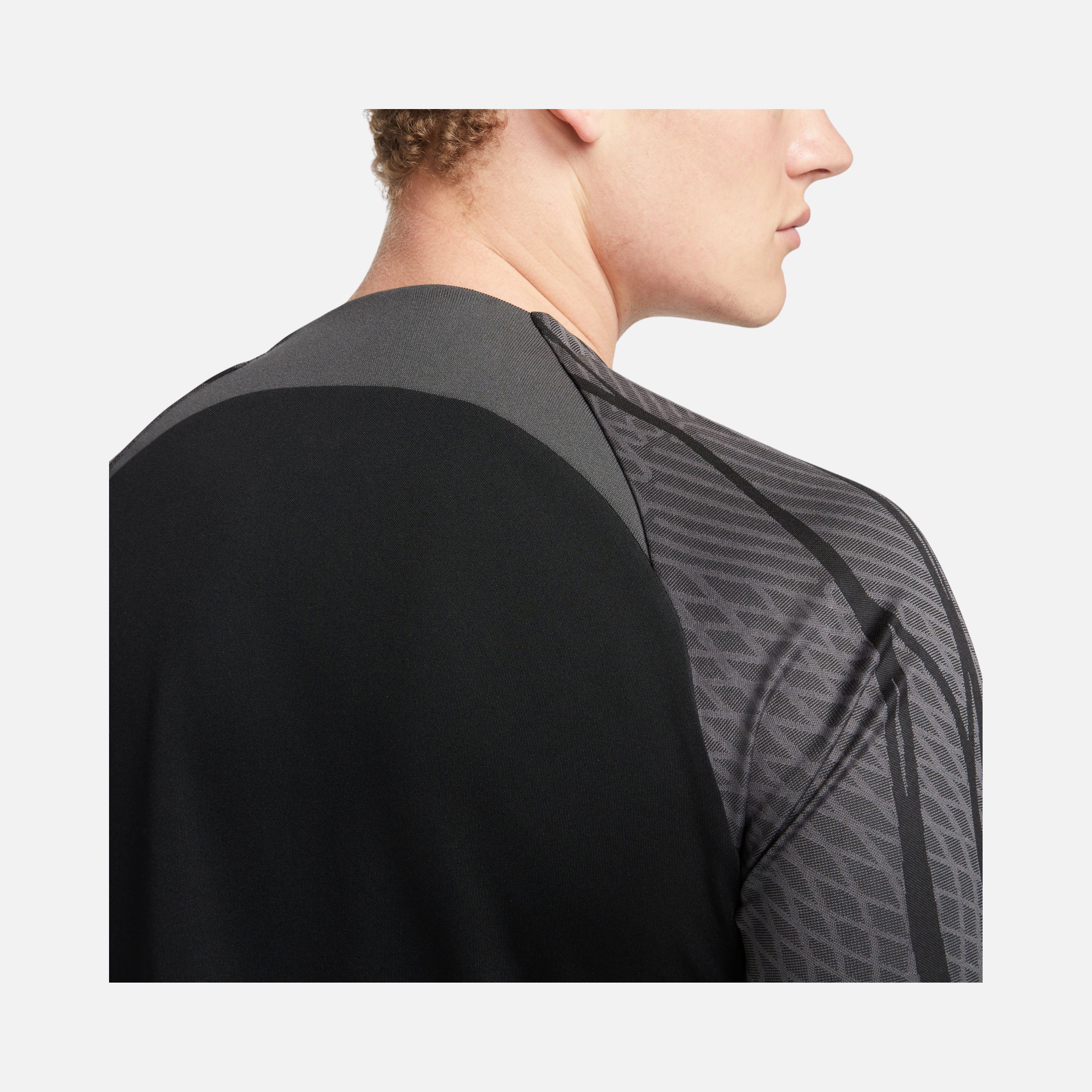 Nike Dri-Fit Strike Football Short-Sleeve Erkek Forma