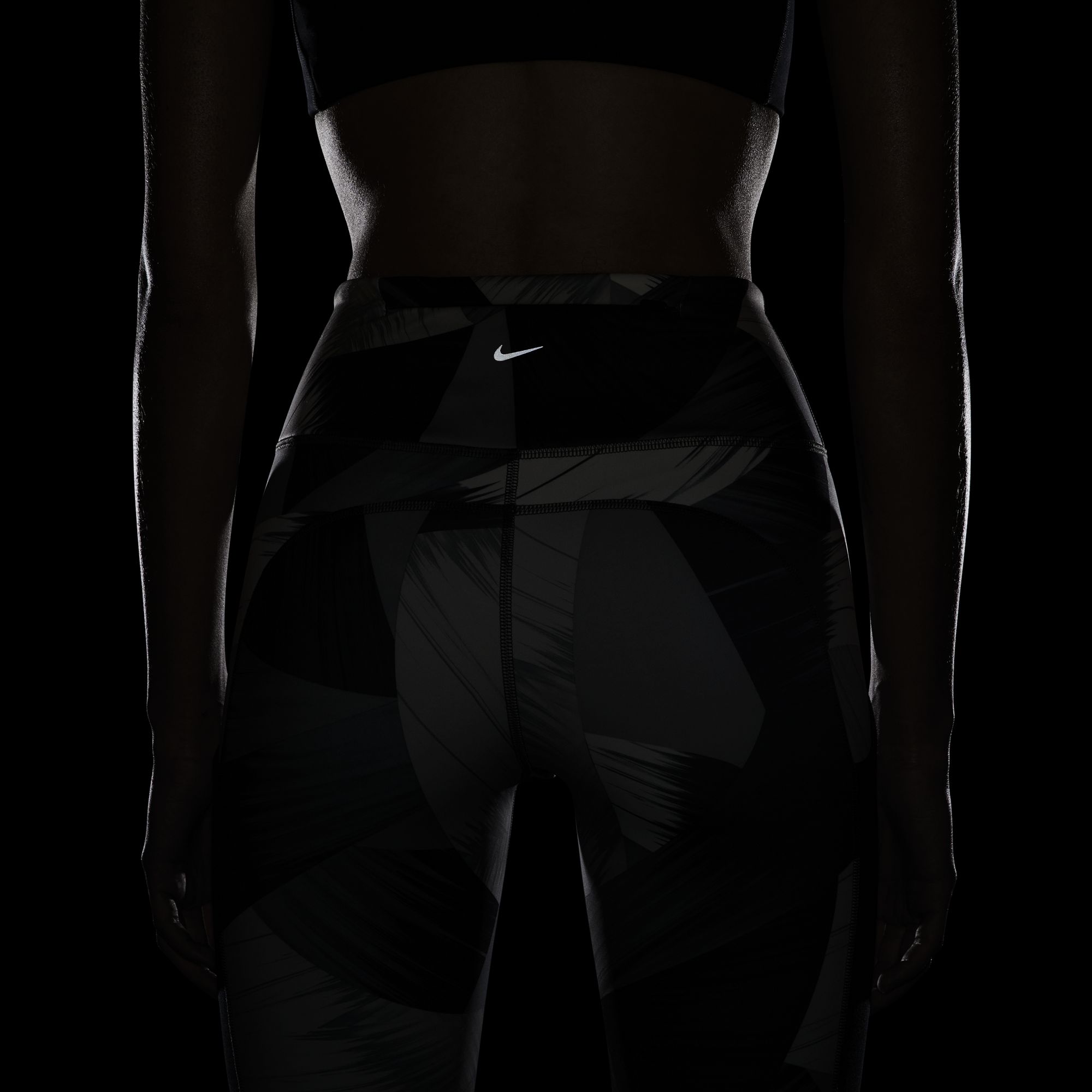 Nike Dri-Fit Epic Luxe Mid-Rise 7/8-Length Running Kadın Tayt