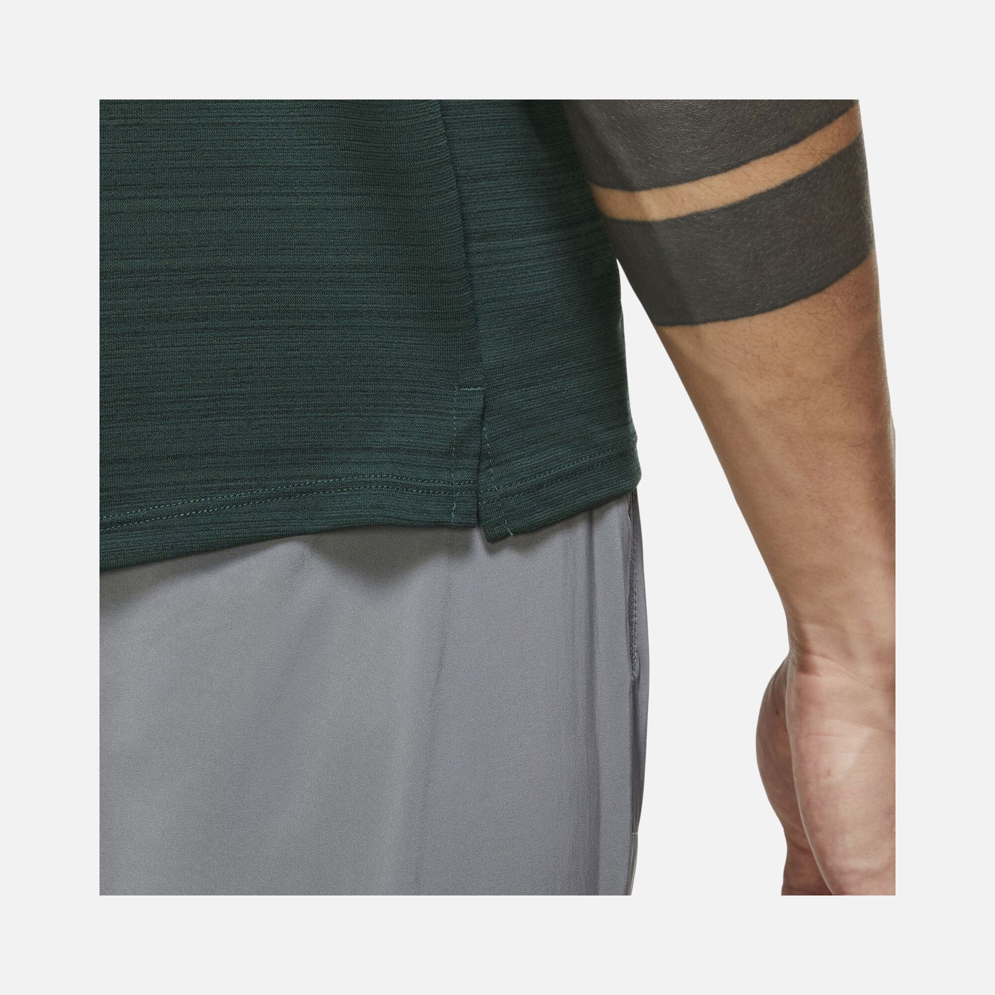 Nike Dri-Fit Miler Running Short-Sleeve Erkek Tişört