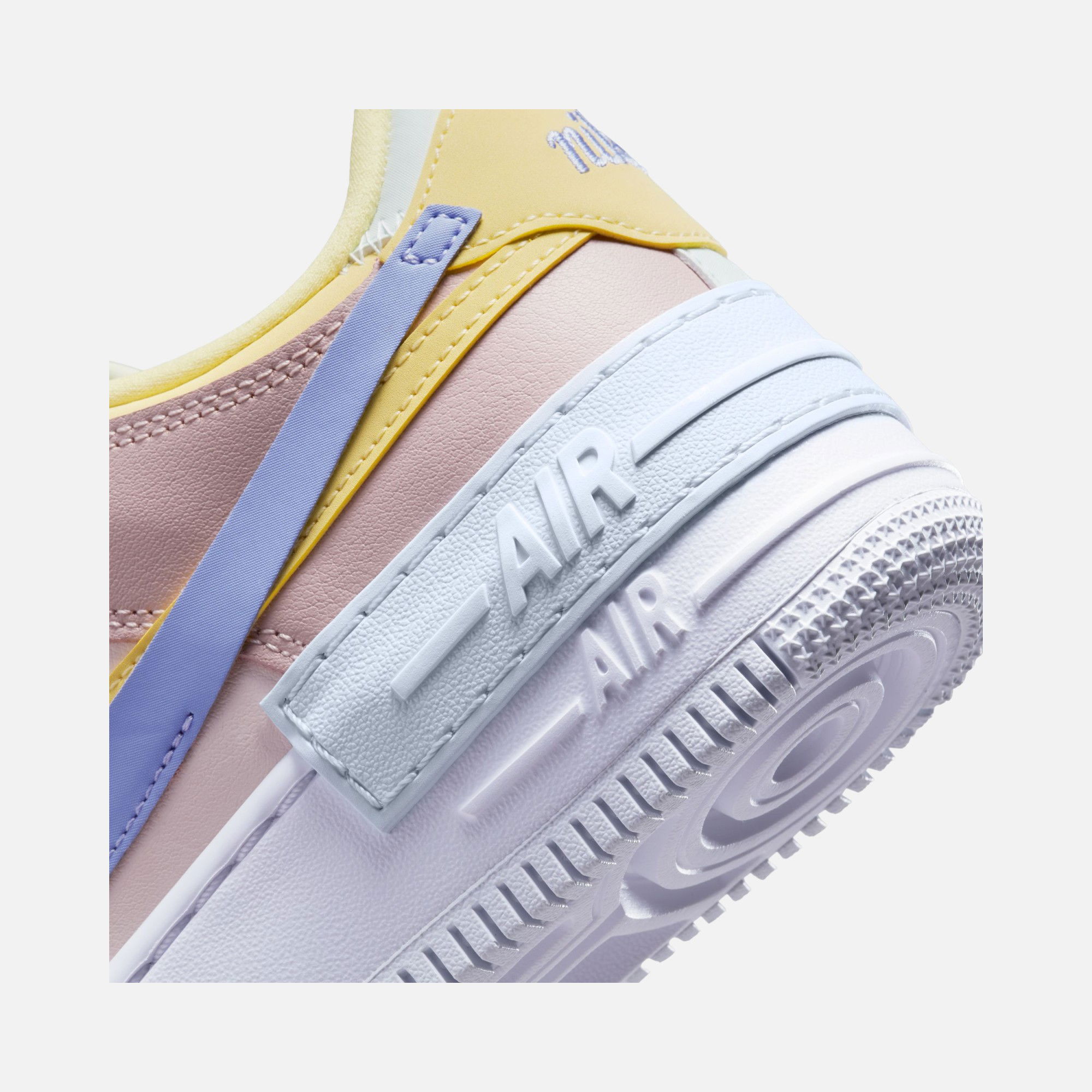 Nike Air Force 1 Shadow CO Kadın Spor Ayakkabı