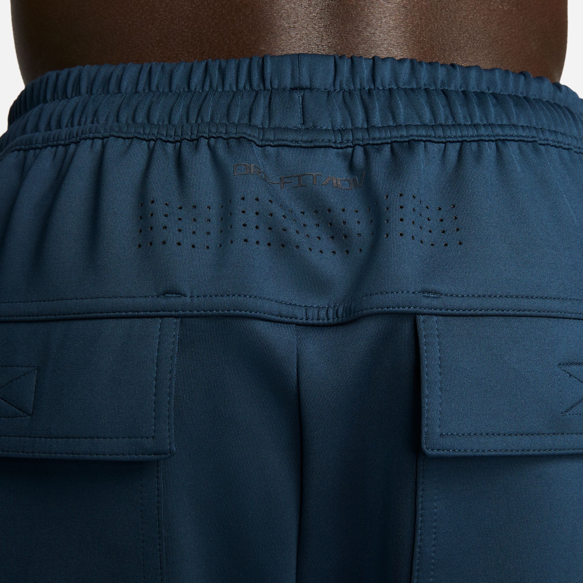 Nike Dri-Fit ADV A.P.S. 6" Unlined Versatile Training Erkek Şort