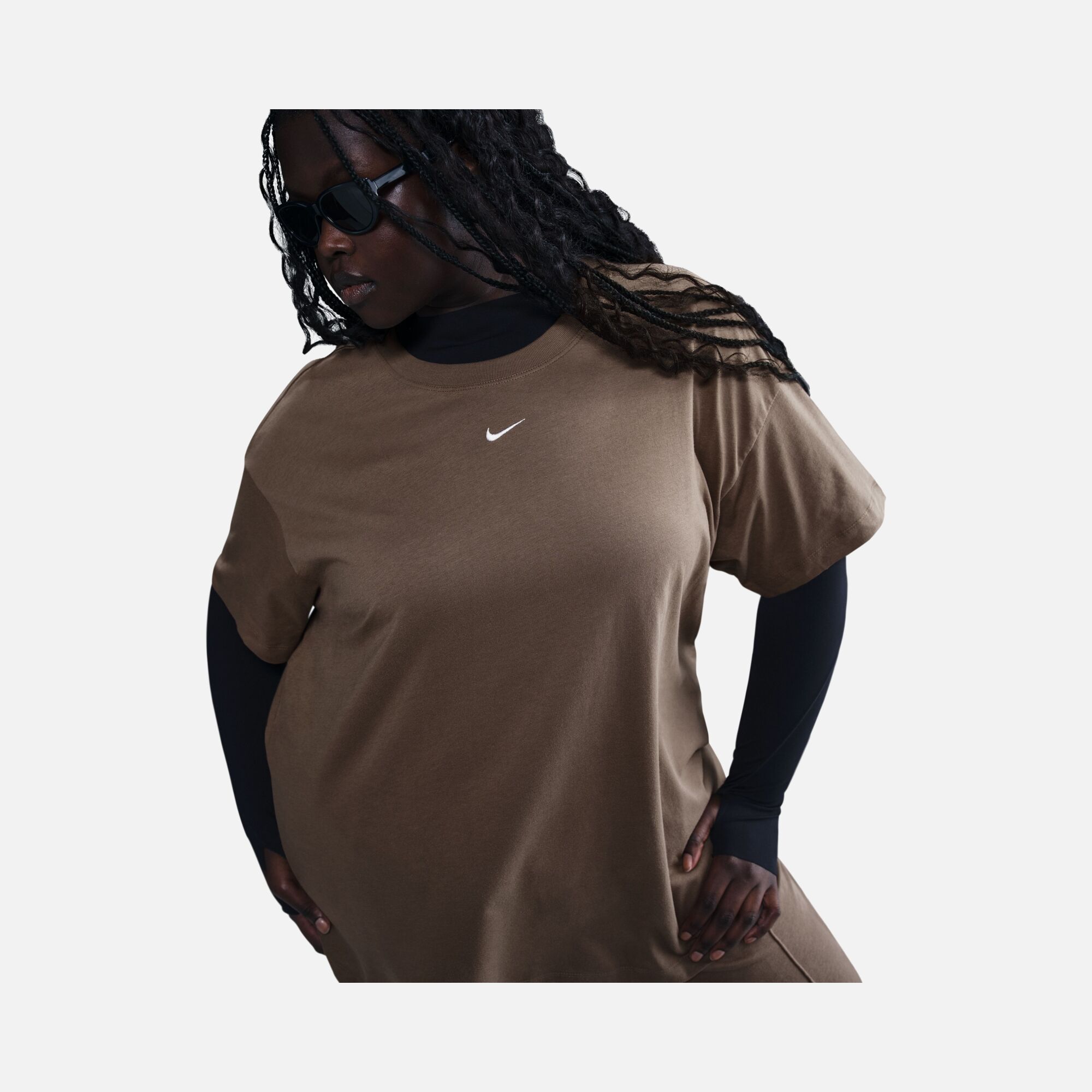Nike Sportswear Essential Relaxed Fit Short-Sleeve (Plus Size) Kadın Tişört