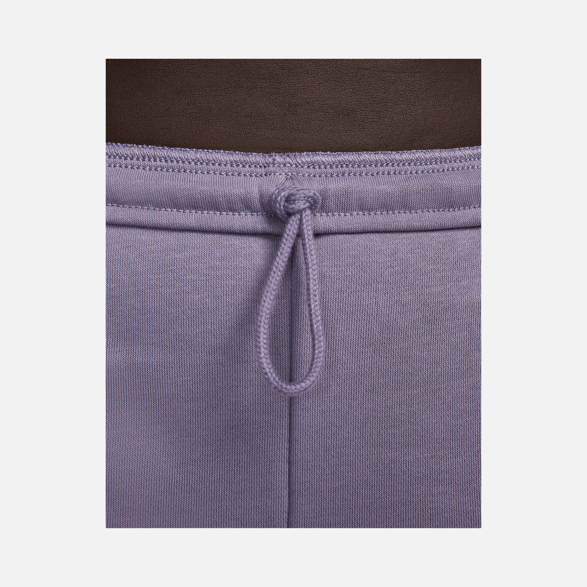 Nike Sportswear Chill Terry French Terry High-Waisted Slim 5cm (approx.) Kadın Şort