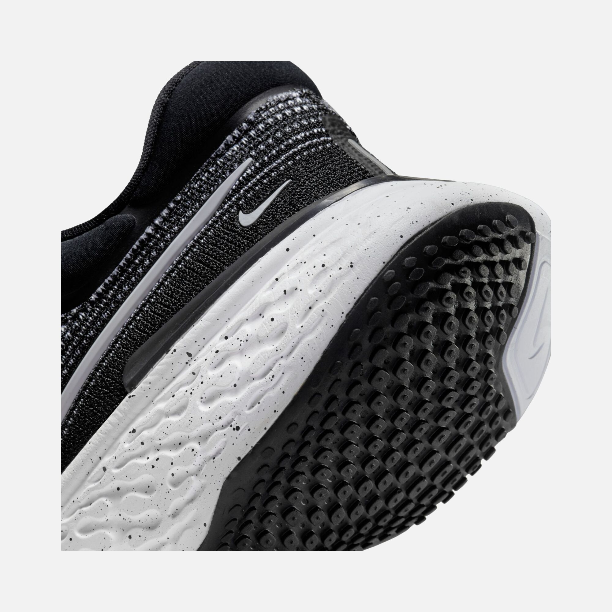 Nike ZoomX Invincible Run Flyknit Running Erkek Spor Ayakkabı