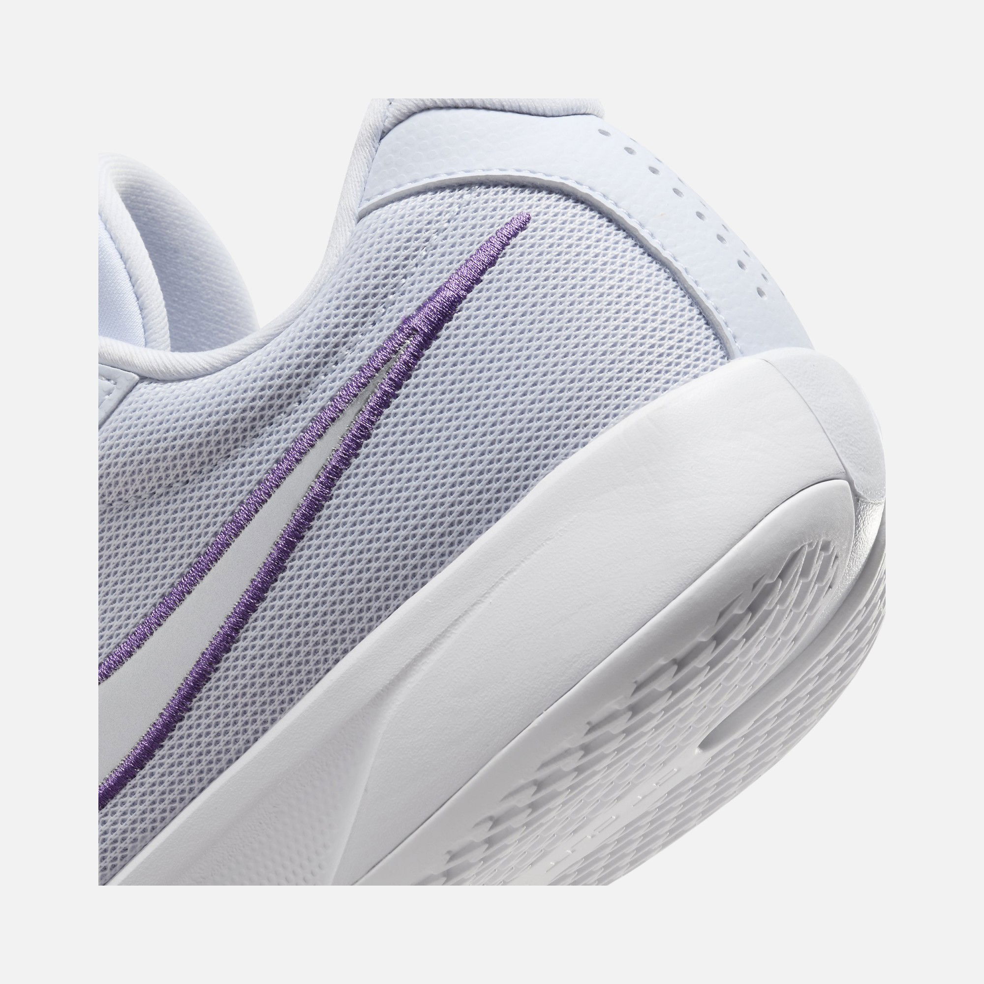 Nike G.T. Cut Academy Air Zoom Erkek Basketbol Ayakkabısı