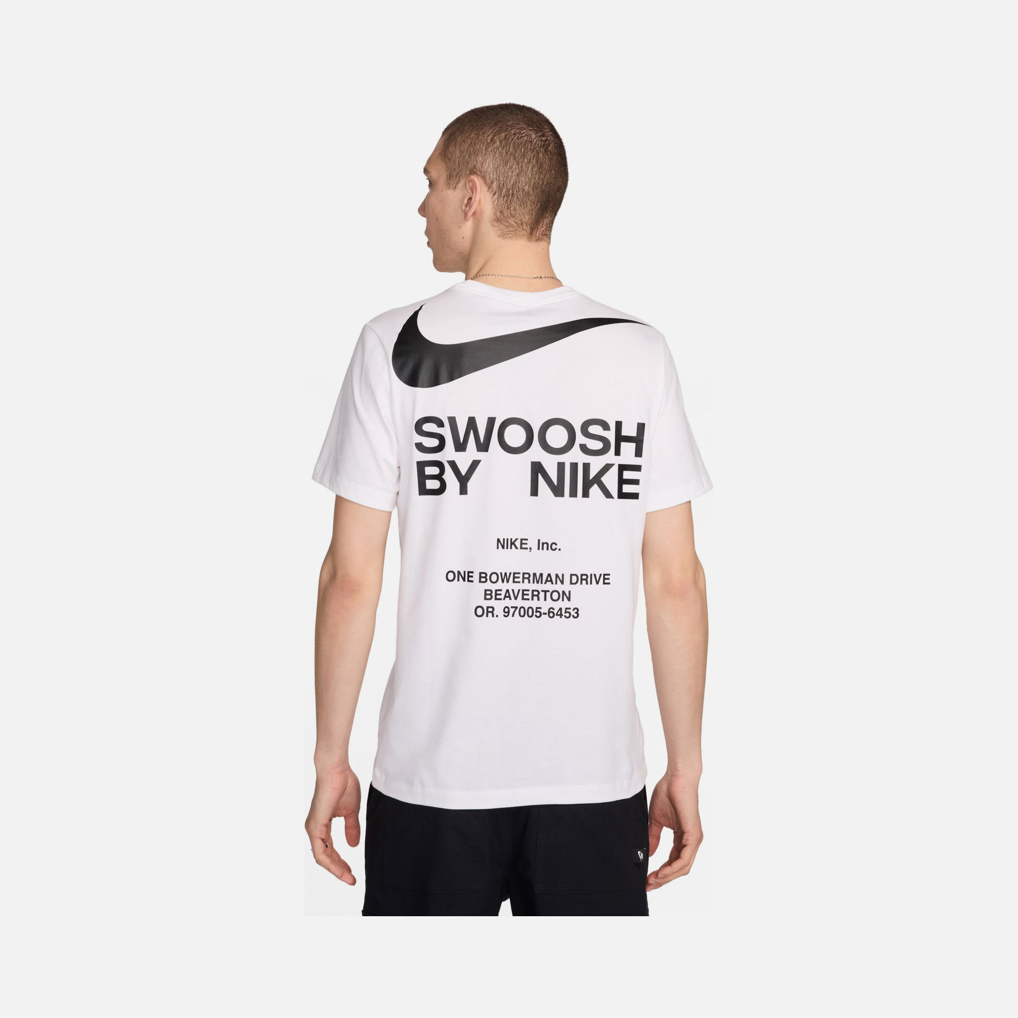 Nike Sportswear Big Swoosh Graphic SU24 Short-Sleeve Erkek Tişört