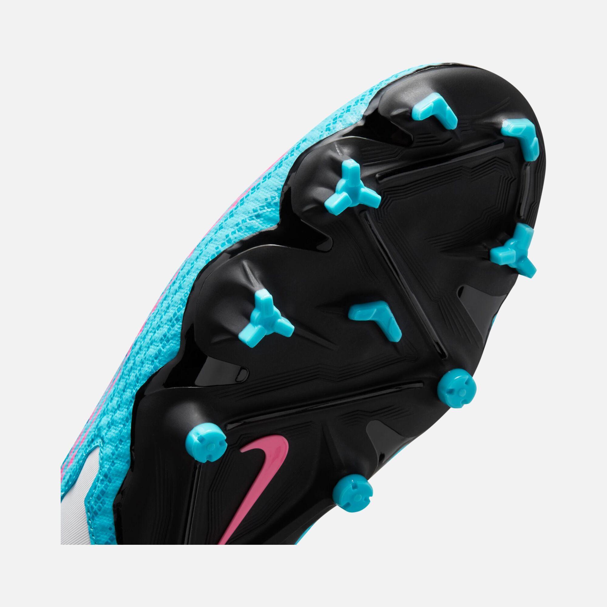 Nike Phantom GXX Academy FG/MG Multi-Ground Erkek Krampon