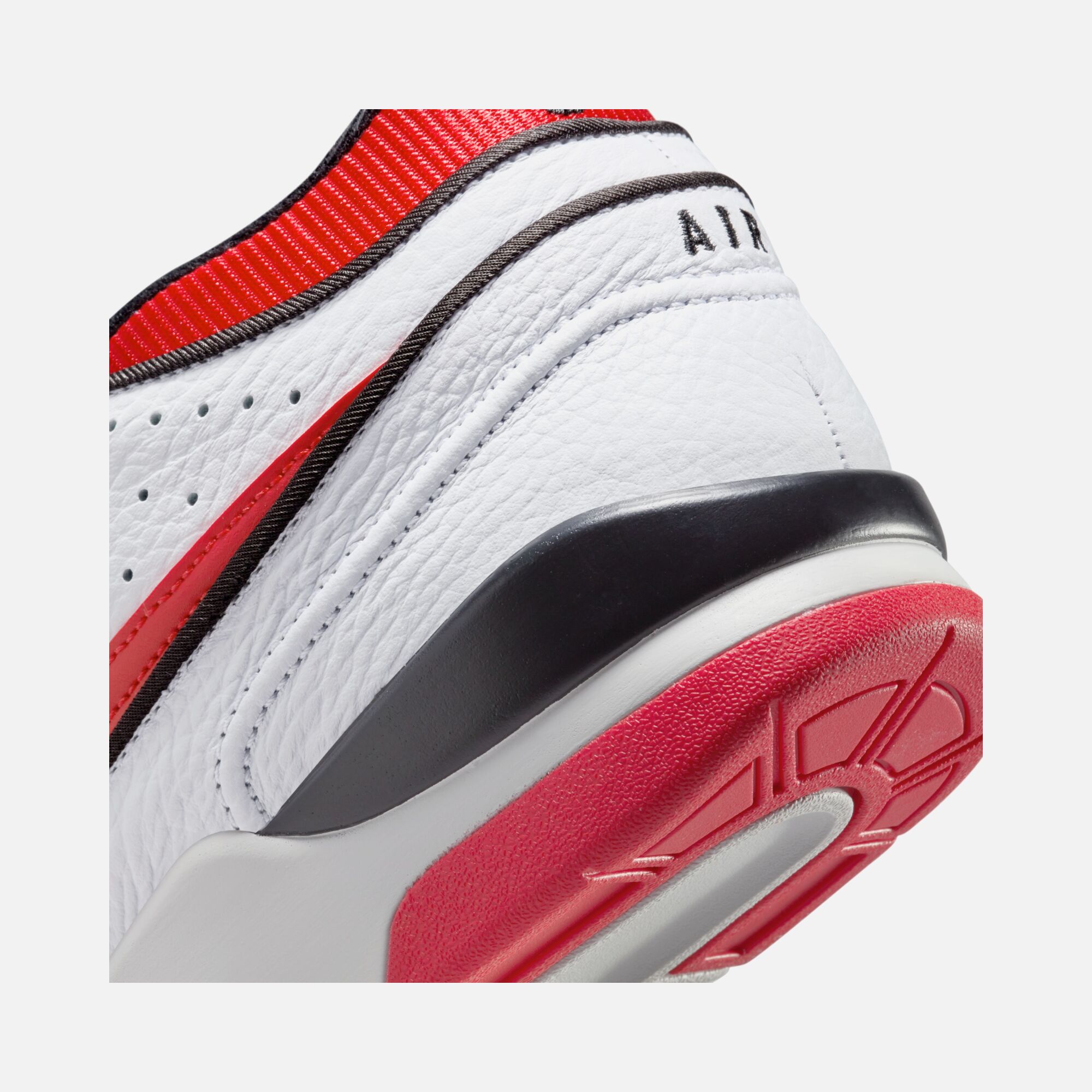 Nike Sportswear Air Alpha Force 88 ''Chicago Colors'' Erkek Spor Ayakkabı