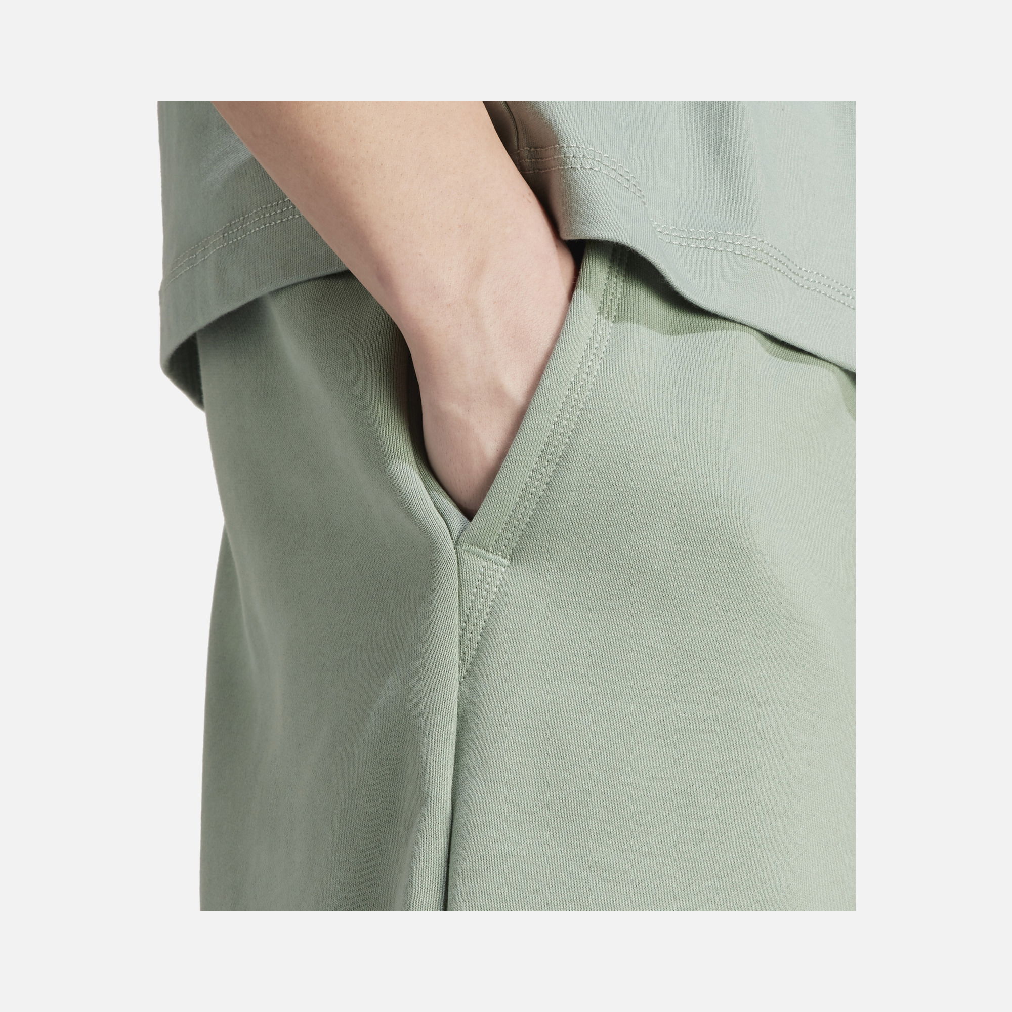 adidas Sportswear Future Loung Fleece Erkek Şort