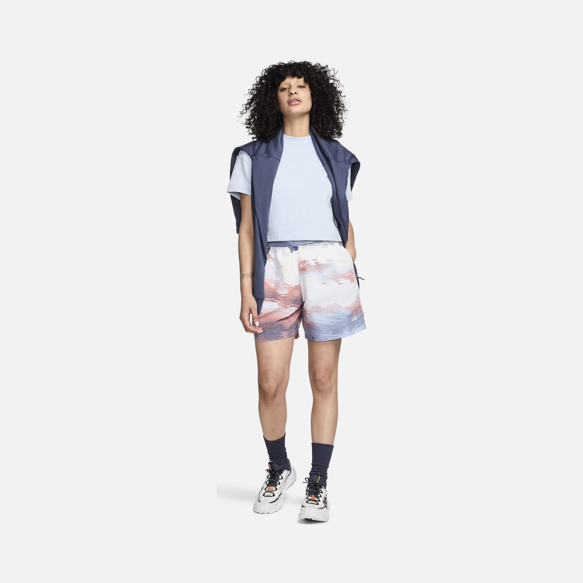 Nike Sportswear ACG High-Waisted Kadın Şort