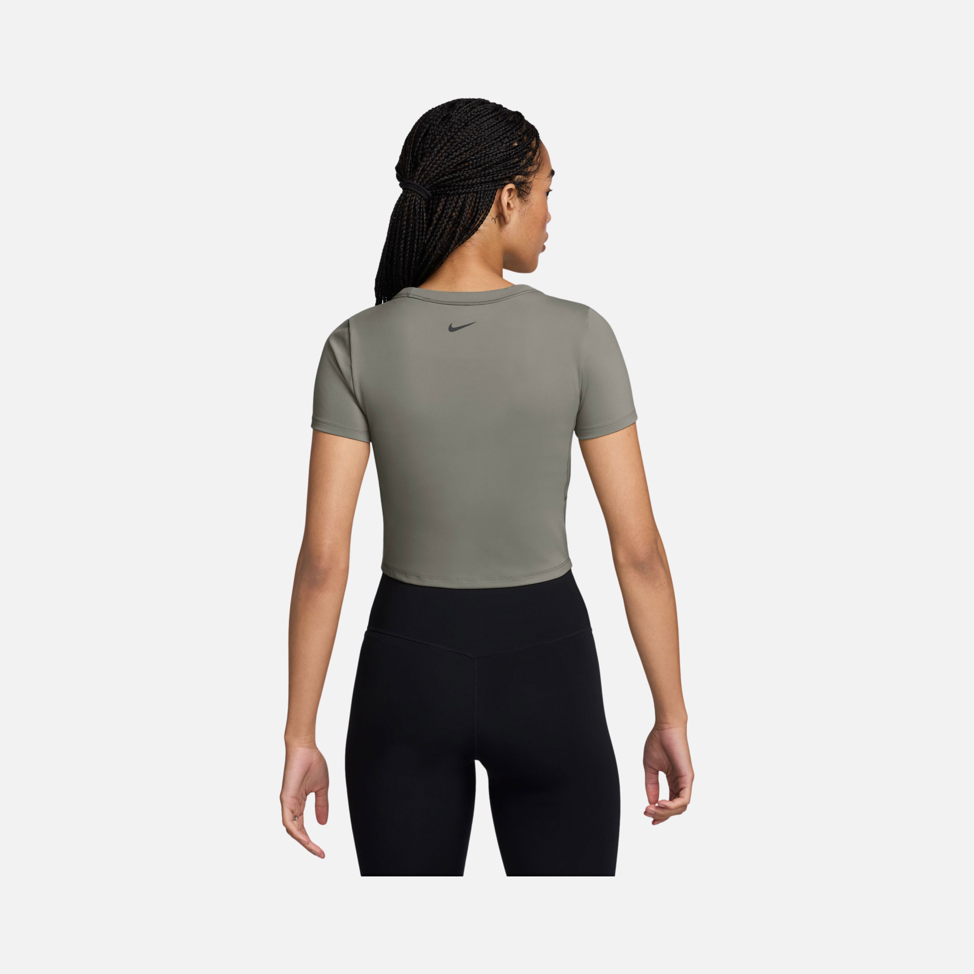 Nike One Fitted Dri-Fit Cropped Training Short-Sleeve Kadın Tişört