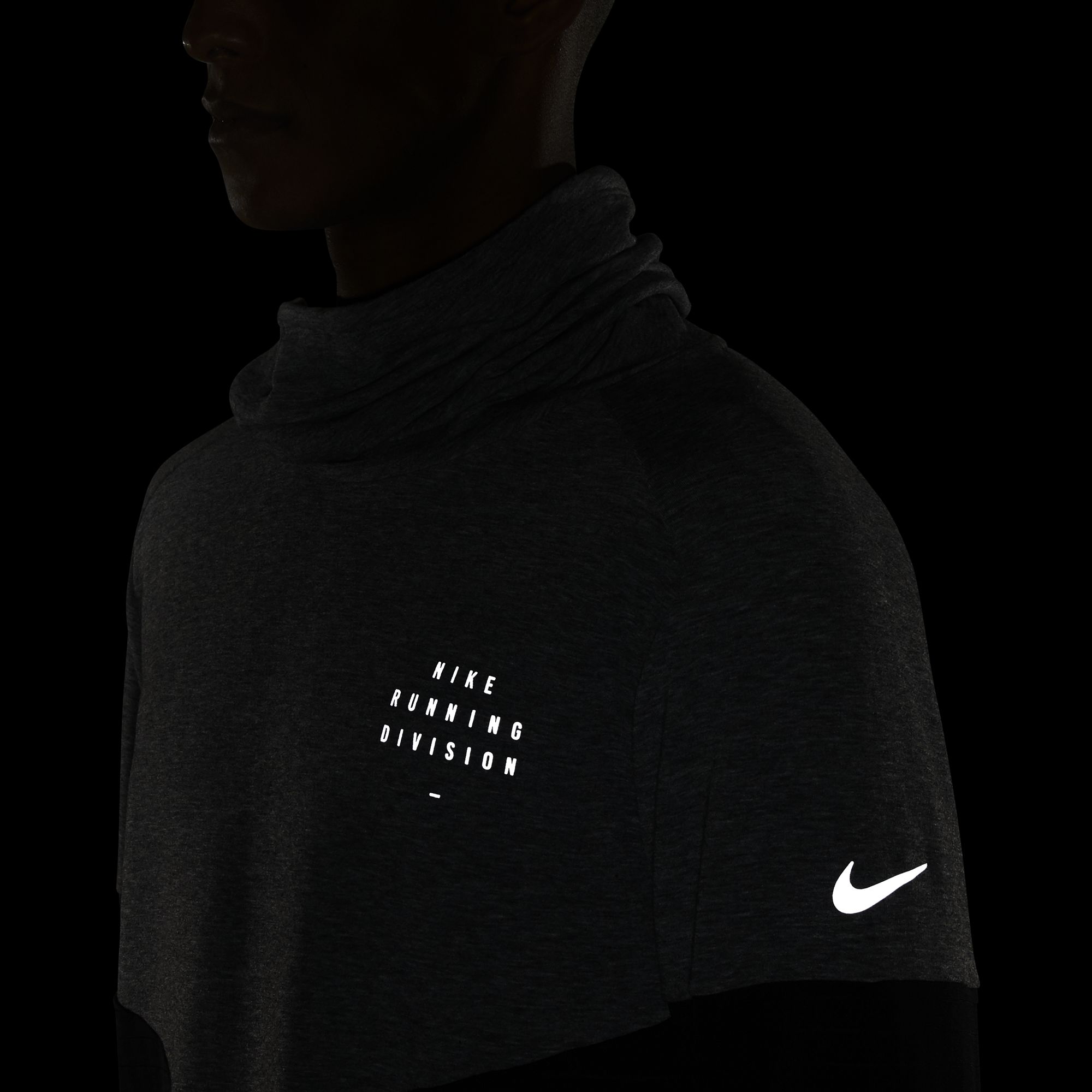 Nike Therma-Fit Run Division Sphere Element Long-Sleeve FW21 Erkek Tişört